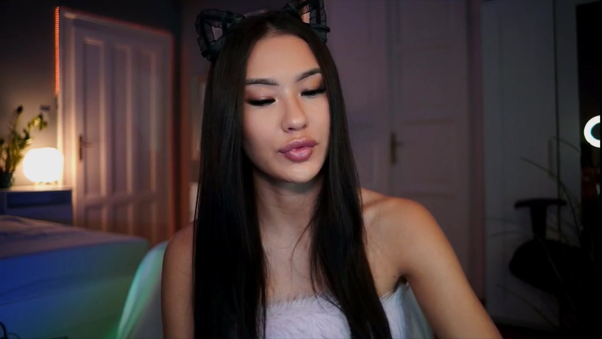 Gallery image thumbnail from MaiStream's myfreecams stream on, 12/27/2025, 20:39 image 16 of 20