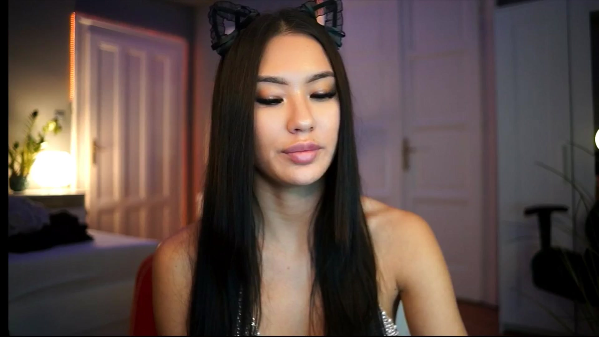 Gallery image thumbnail from MaiStream's myfreecams stream on, 12/28/2025, 23:49 image 14 of 20