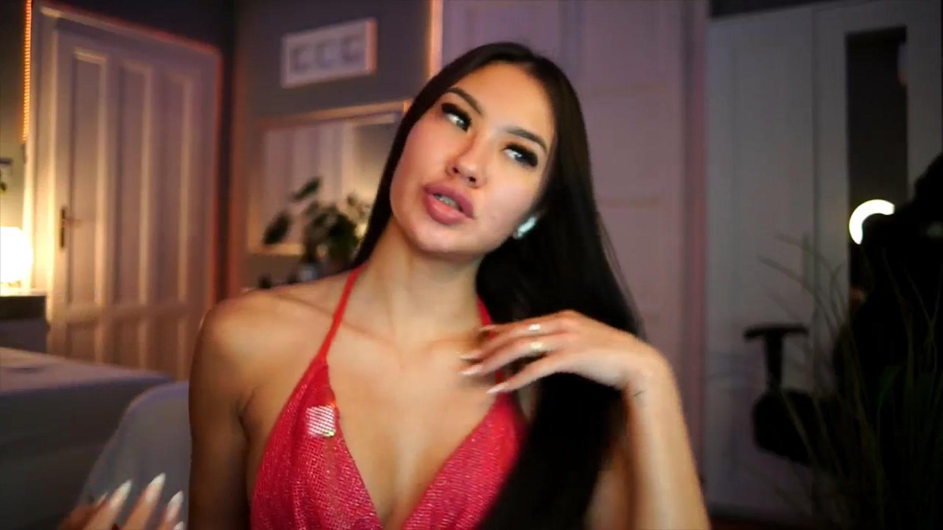 Gallery image thumbnail from MaiStream's myfreecams stream on, 12/29/2025, 19:00 image 18 of 20