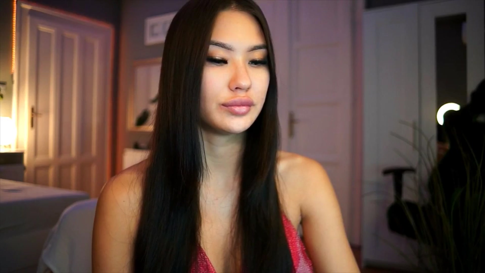 Gallery image thumbnail from MaiStream's myfreecams stream on, 12/29/2025, 19:00 image 3 of 20