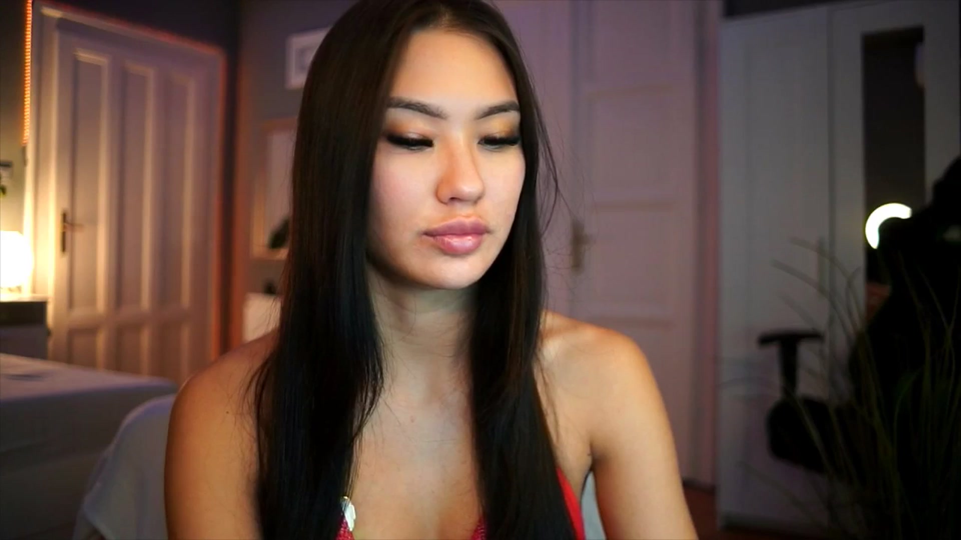 Gallery image thumbnail from MaiStream's myfreecams stream on, 12/29/2025, 19:00 image 10 of 20