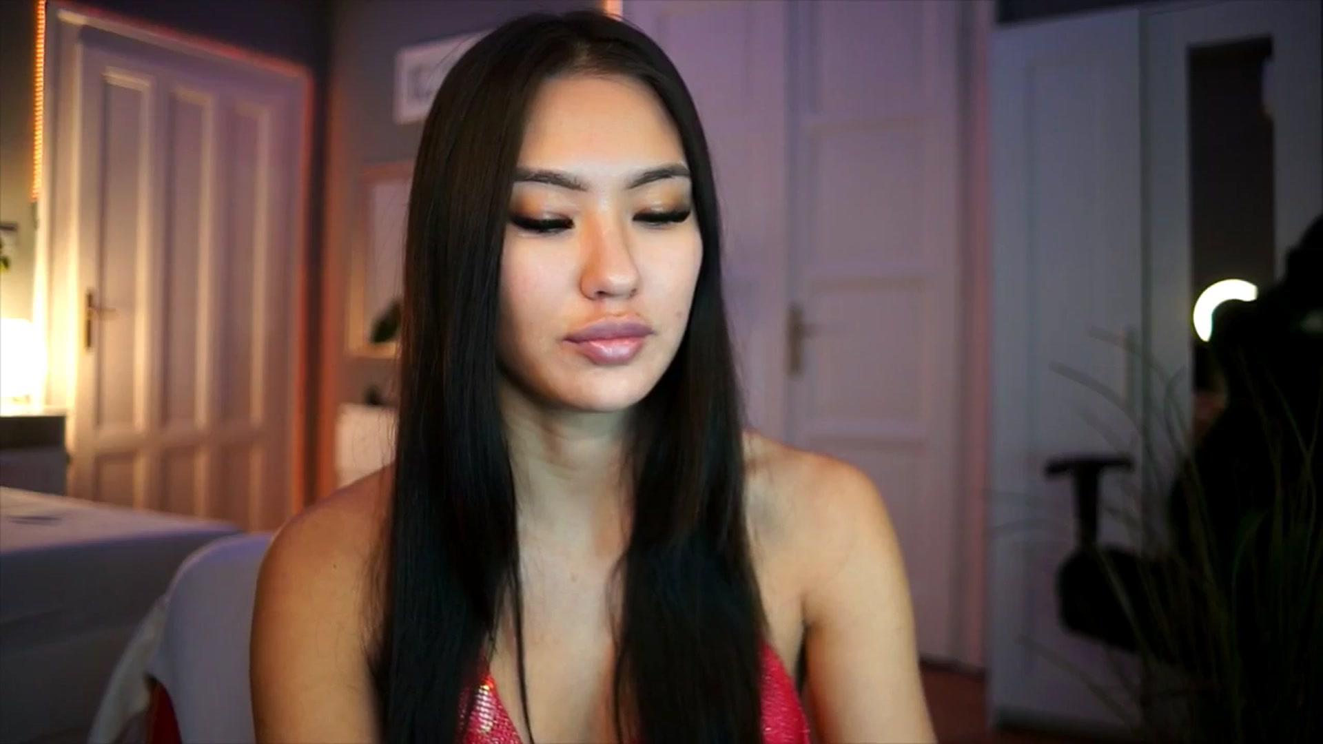 Gallery image thumbnail from MaiStream's myfreecams stream on, 12/29/2025, 22:43 image 6 of 20