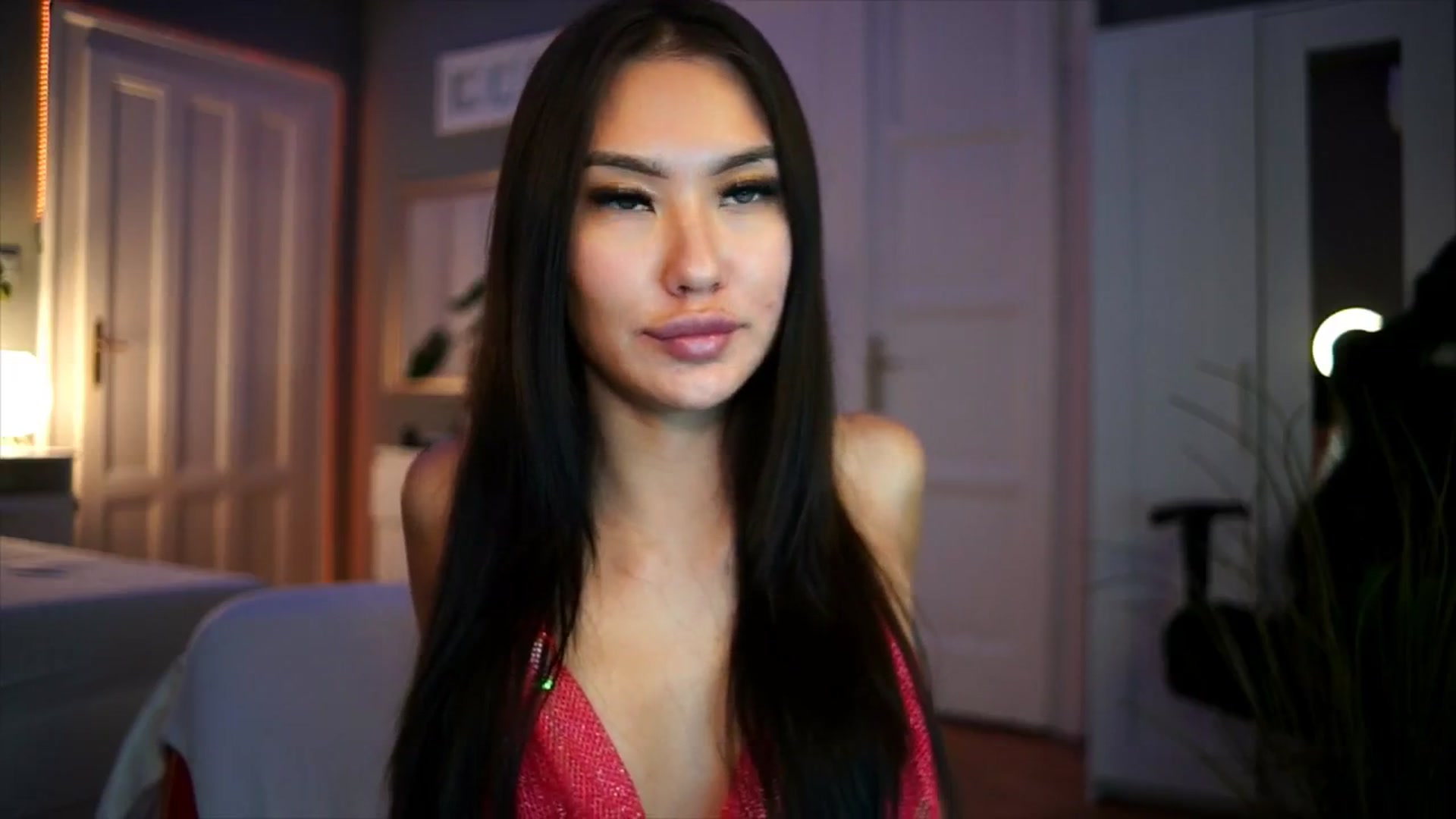 Gallery image thumbnail from MaiStream's myfreecams stream on, 12/29/2025, 22:43 image 3 of 20