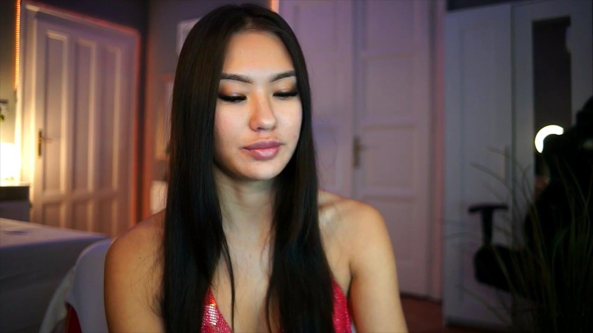 Gallery image thumbnail from MaiStream's myfreecams stream on, 12/29/2025, 22:43 image 18 of 20
