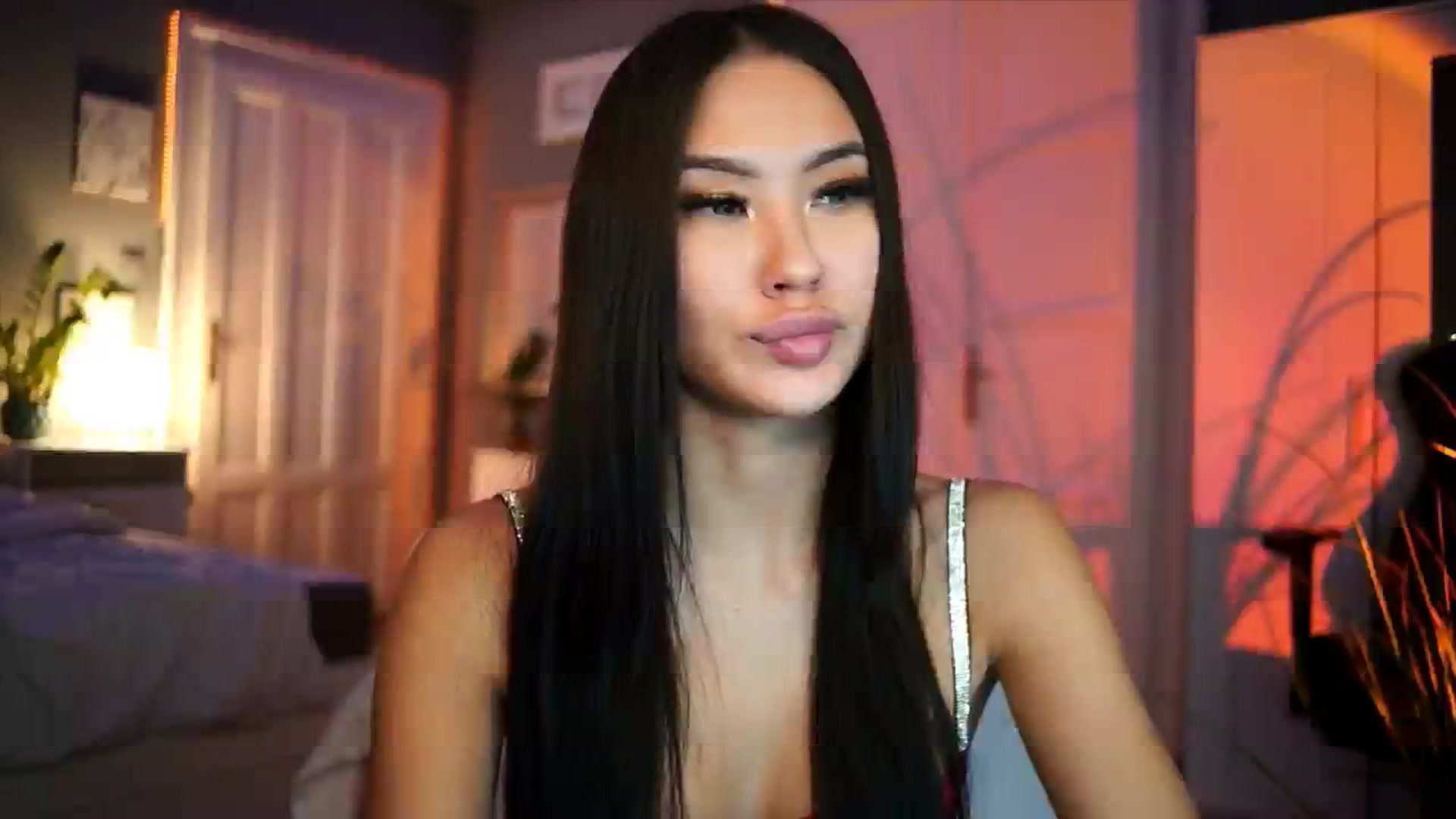 Gallery image thumbnail from MaiStream's myfreecams stream on, 12/31/2025, 24:26 image 7 of 20