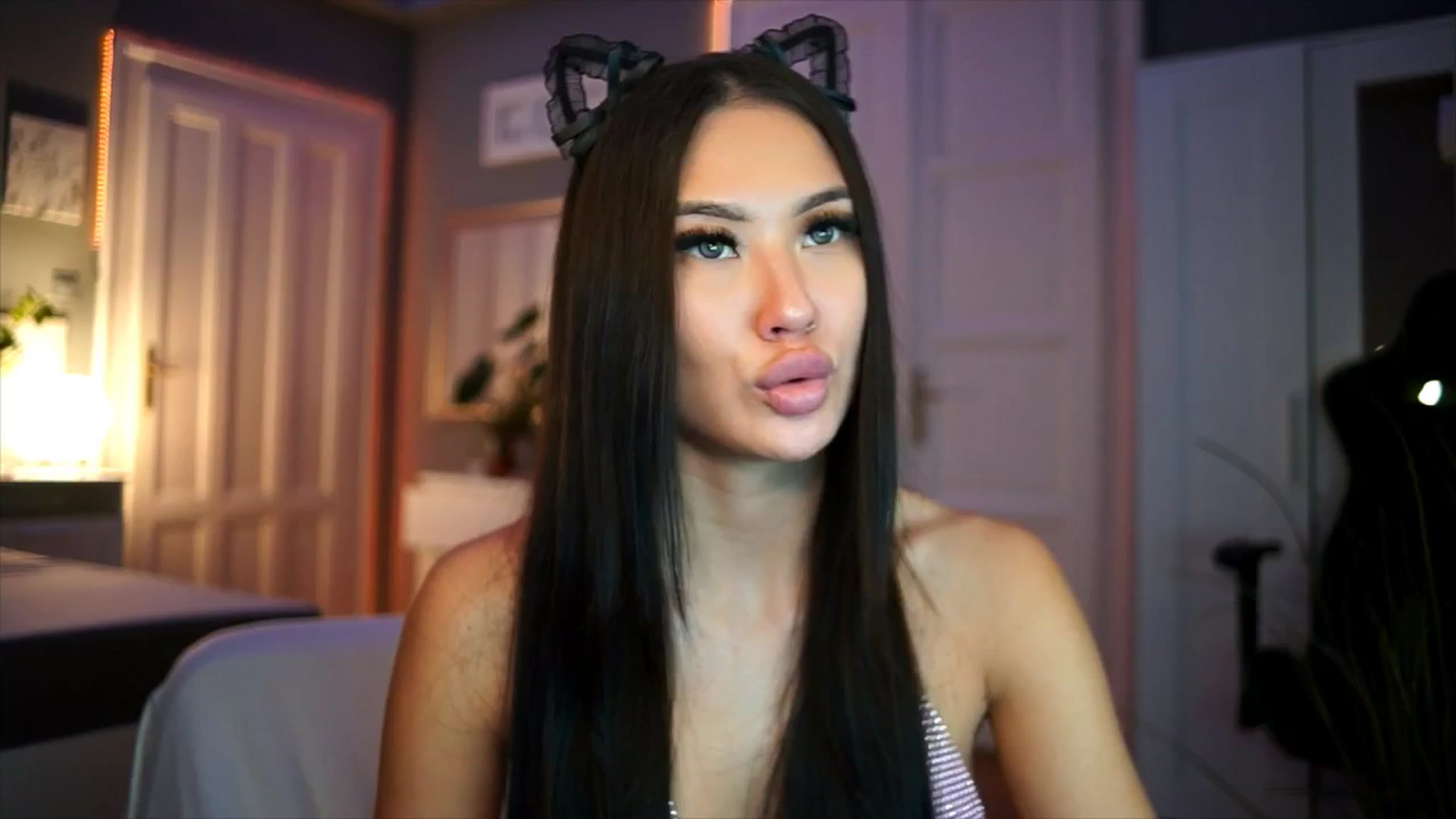 Gallery image thumbnail from MaiStream's myfreecams stream on, 01/01/2026, 04:38 image 20 of 20
