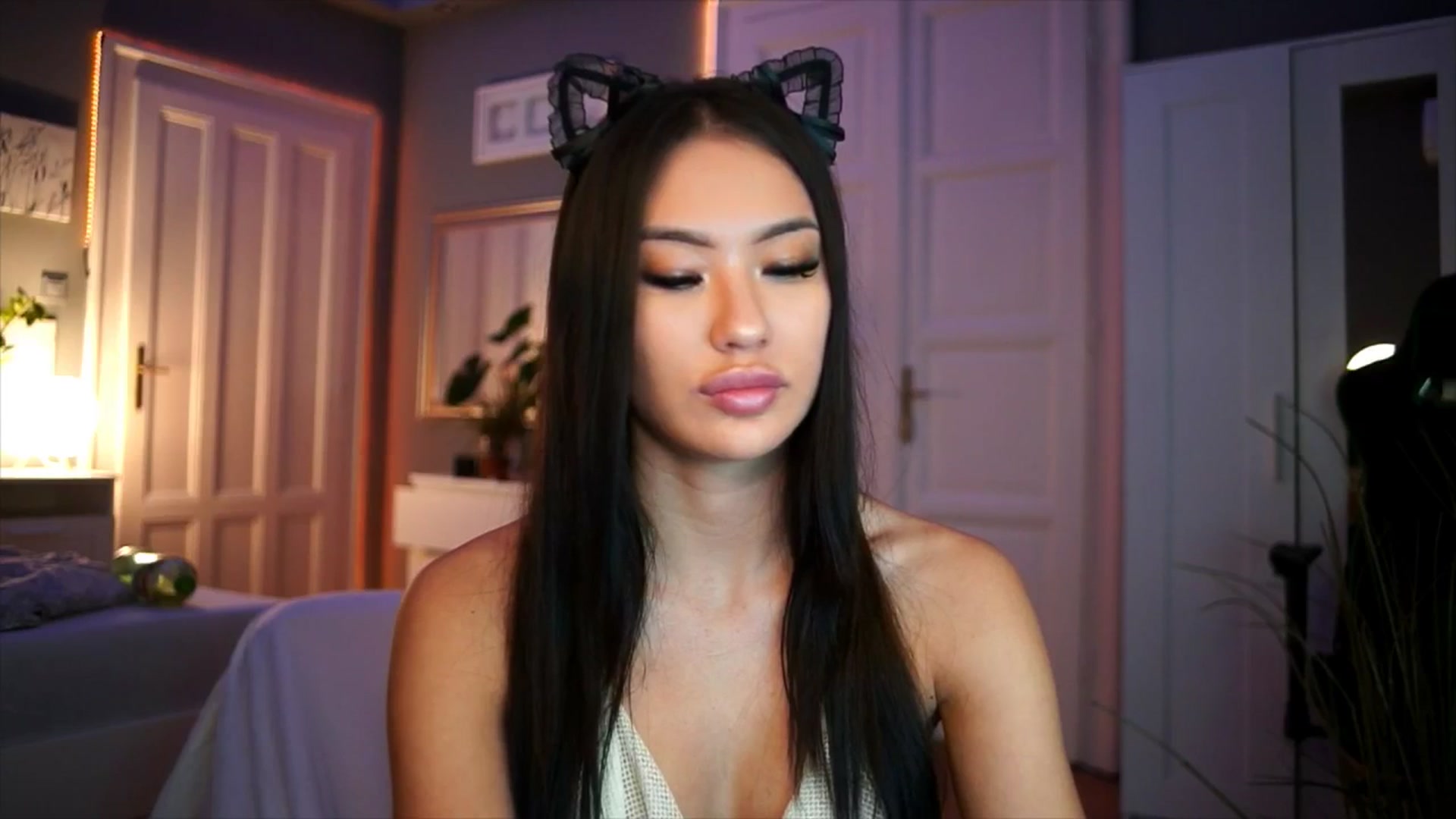 Gallery image thumbnail from MaiStream's myfreecams stream on, 01/01/2026, 22:37 image 6 of 20