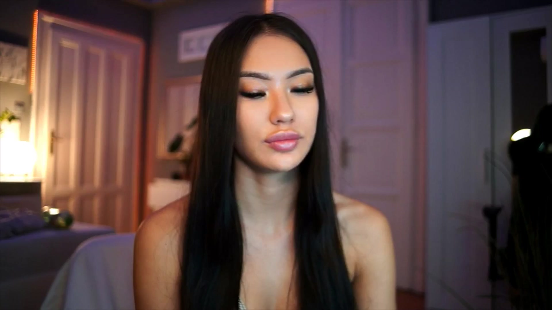 Gallery image thumbnail from MaiStream's myfreecams stream on, 01/01/2026, 22:37 image 1 of 20