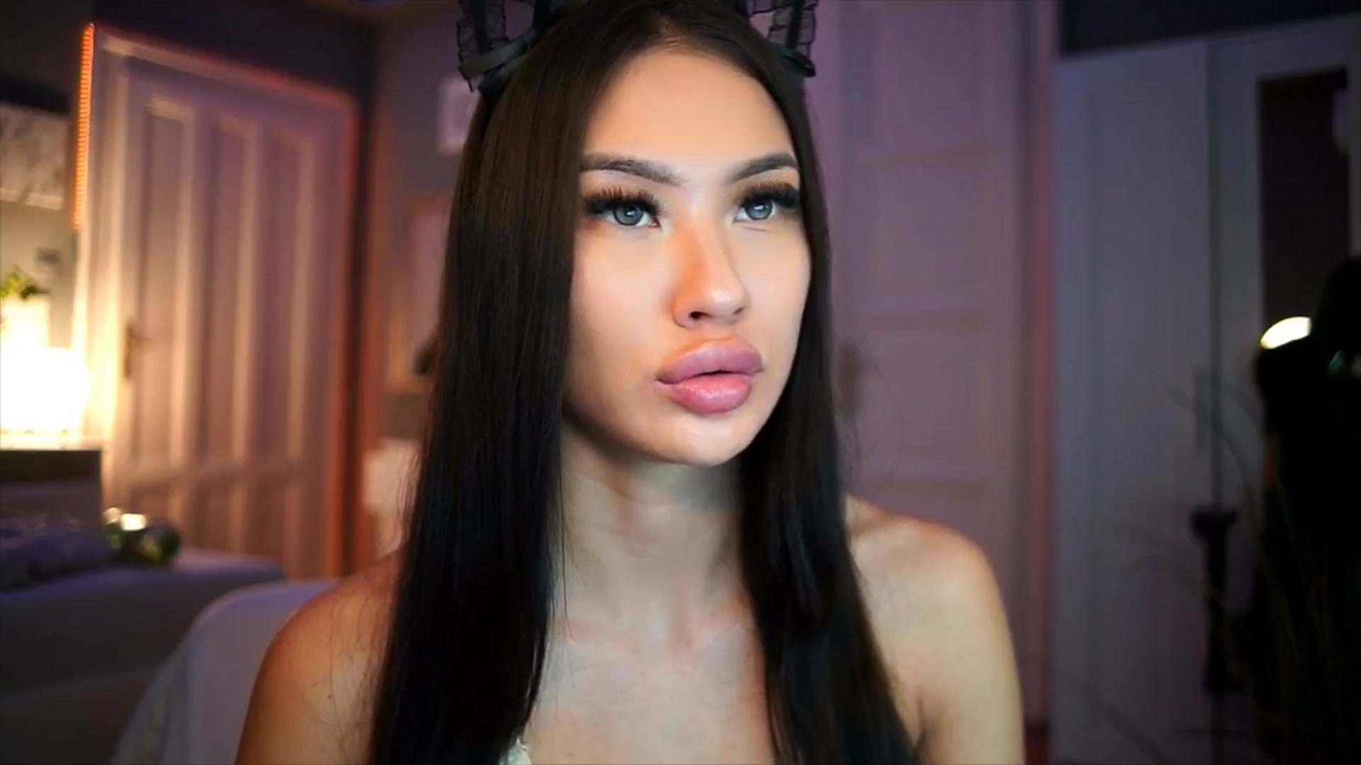 Gallery image thumbnail from MaiStream's myfreecams stream on, 01/01/2026, 22:37 image 19 of 20