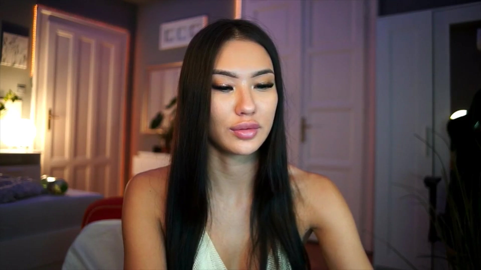 Gallery image thumbnail from MaiStream's myfreecams stream on, 01/02/2026, 01:42 image 6 of 20