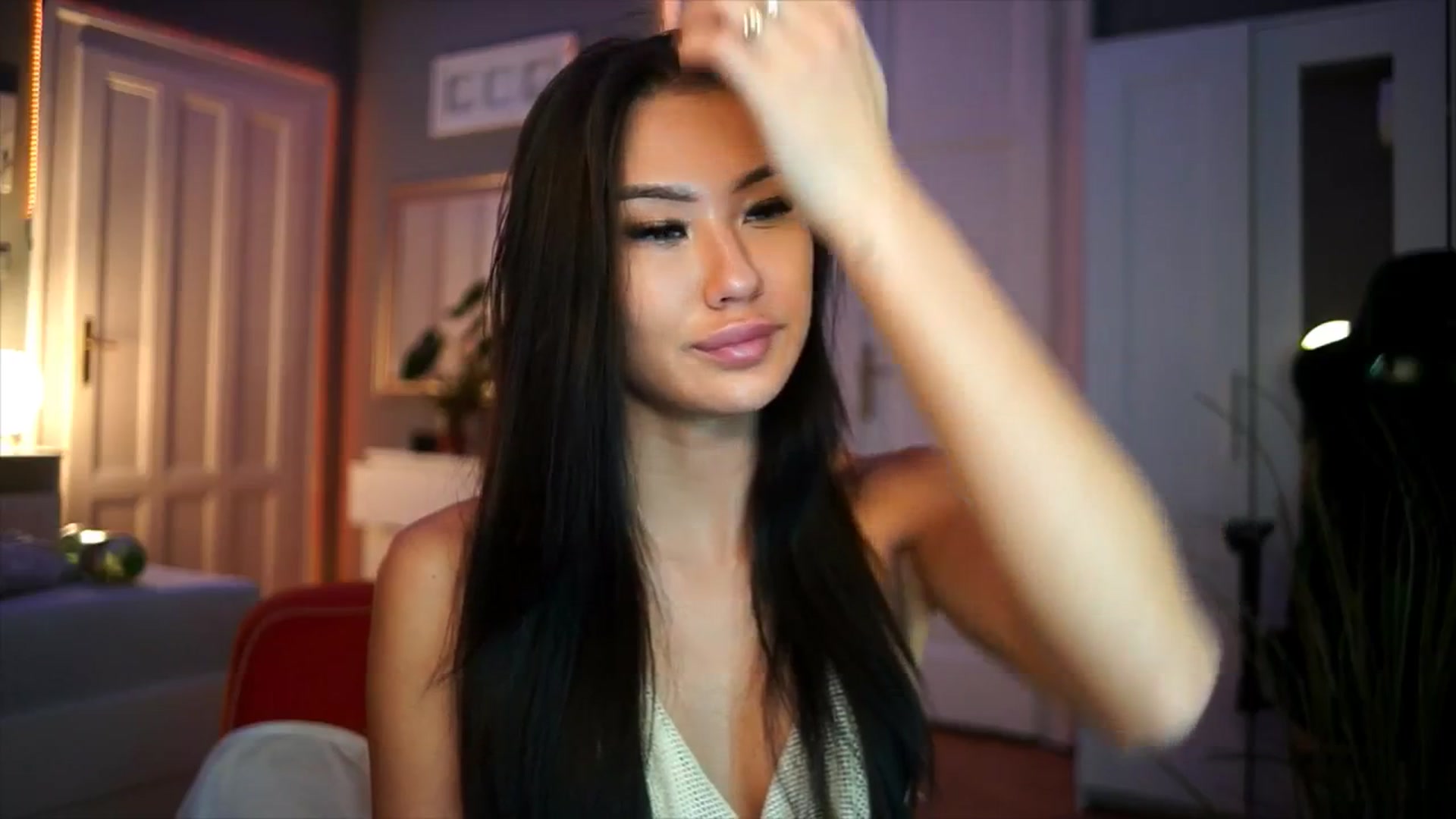 Gallery image thumbnail from MaiStream's myfreecams stream on, 01/02/2026, 01:42 image 8 of 20