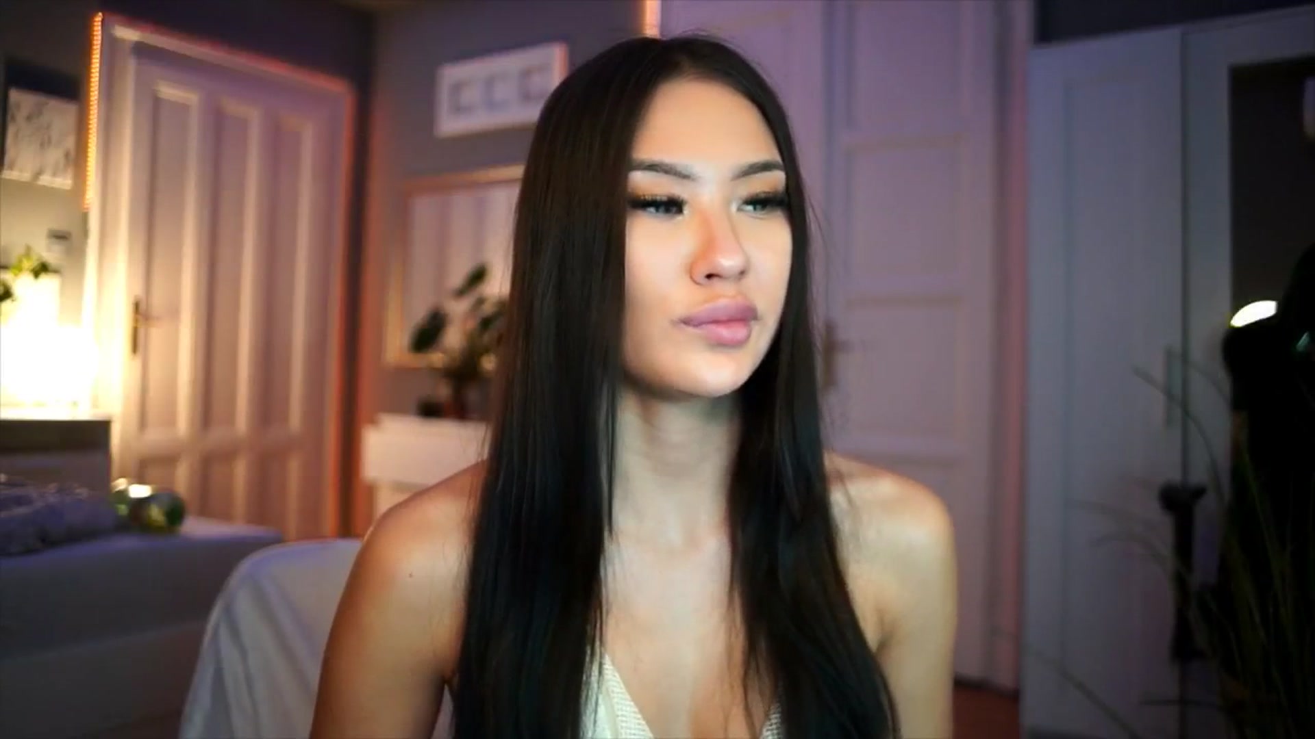 Gallery image thumbnail from MaiStream's myfreecams stream on, 01/02/2026, 01:42 image 5 of 20