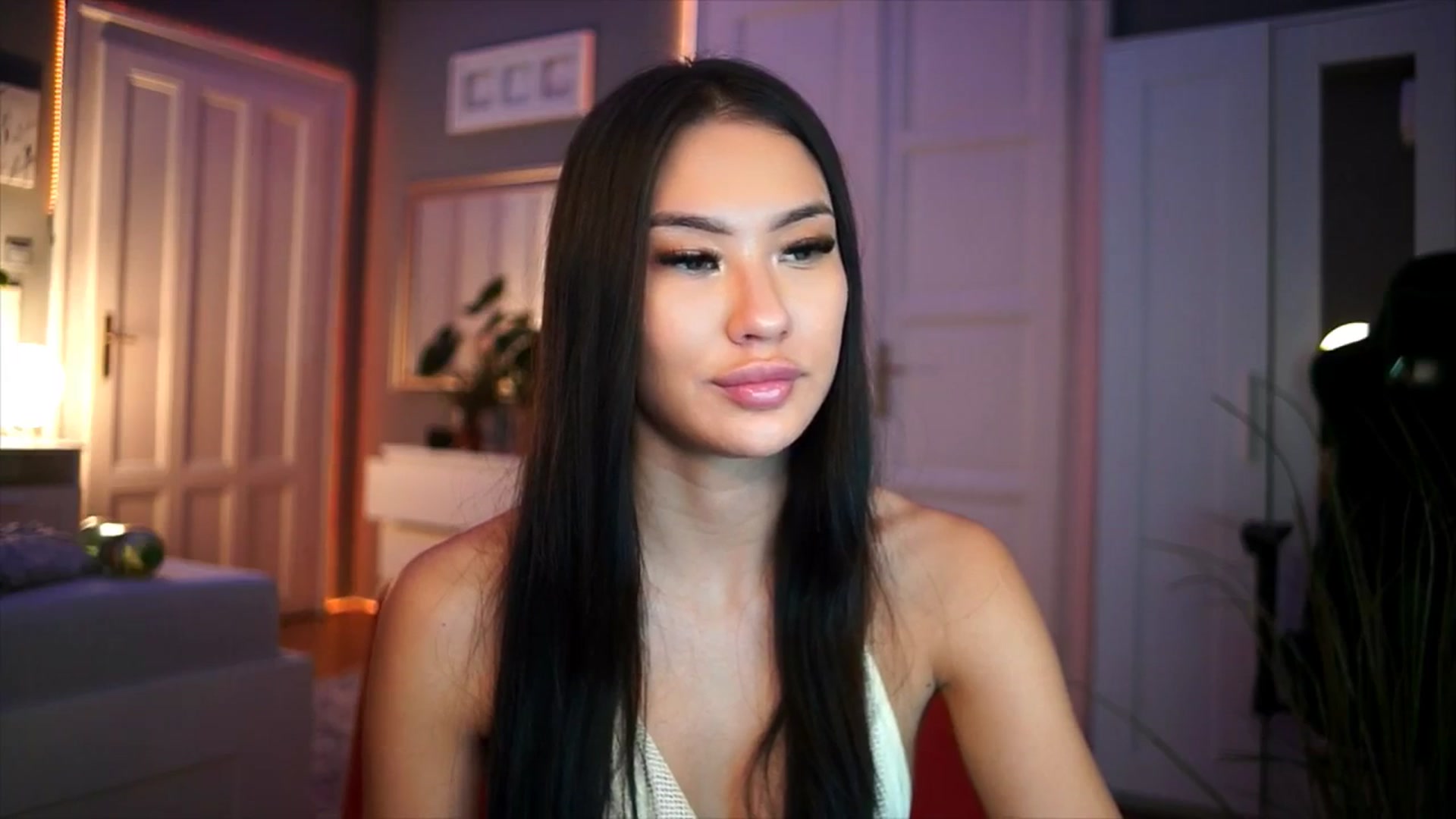 Gallery image thumbnail from MaiStream's myfreecams stream on, 01/02/2026, 01:42 image 18 of 20