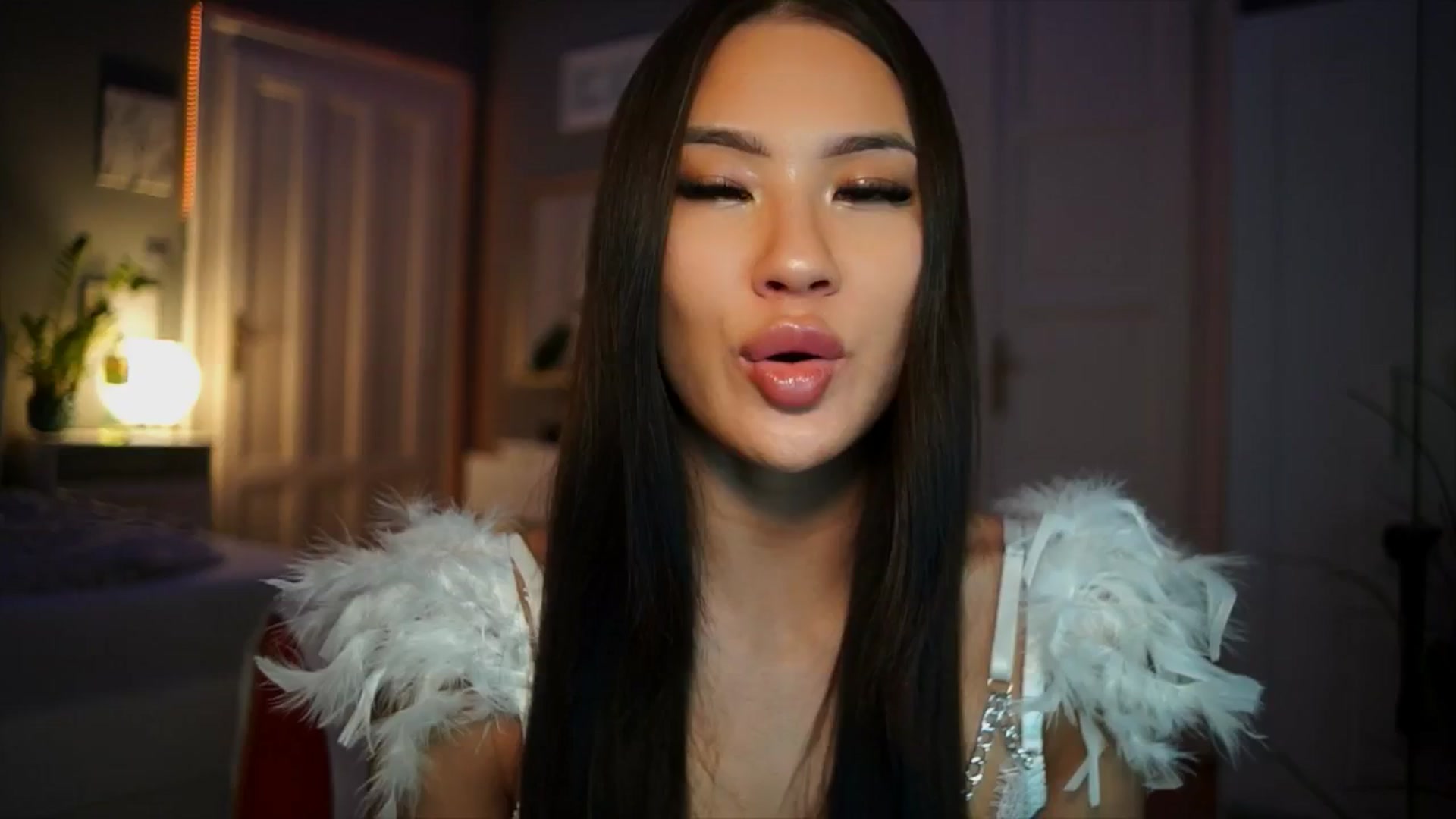 Gallery image thumbnail from MaiStream's myfreecams stream on, 01/02/2026, 21:46 image 4 of 20