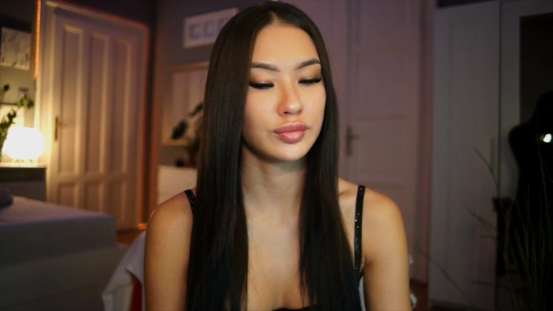 Gallery image thumbnail from MaiStream's myfreecams stream on, 01/03/2026, 22:03 image 3 of 20