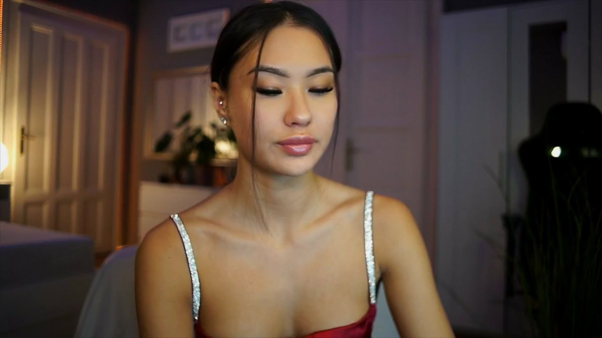 Gallery image thumbnail from MaiStream's myfreecams stream on, 01/04/2026, 18:31 image 2 of 20