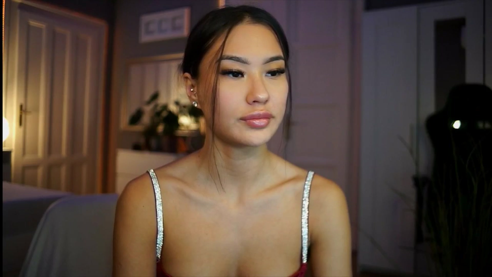 Gallery image thumbnail from MaiStream's myfreecams stream on, 01/04/2026, 18:31 image 15 of 20