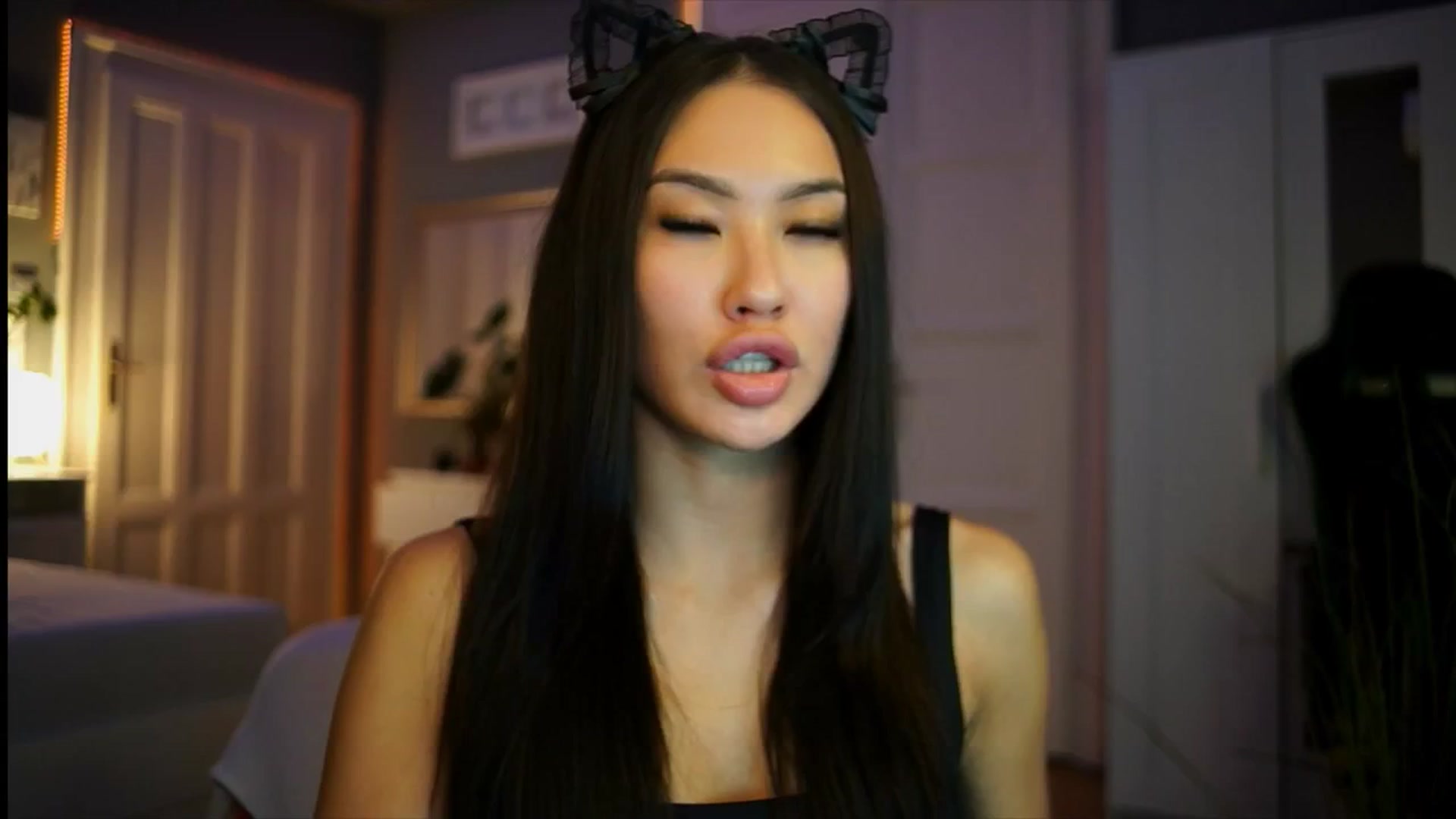 Gallery image thumbnail from MaiStream's myfreecams stream on, 01/06/2026, 22:18 image 2 of 20