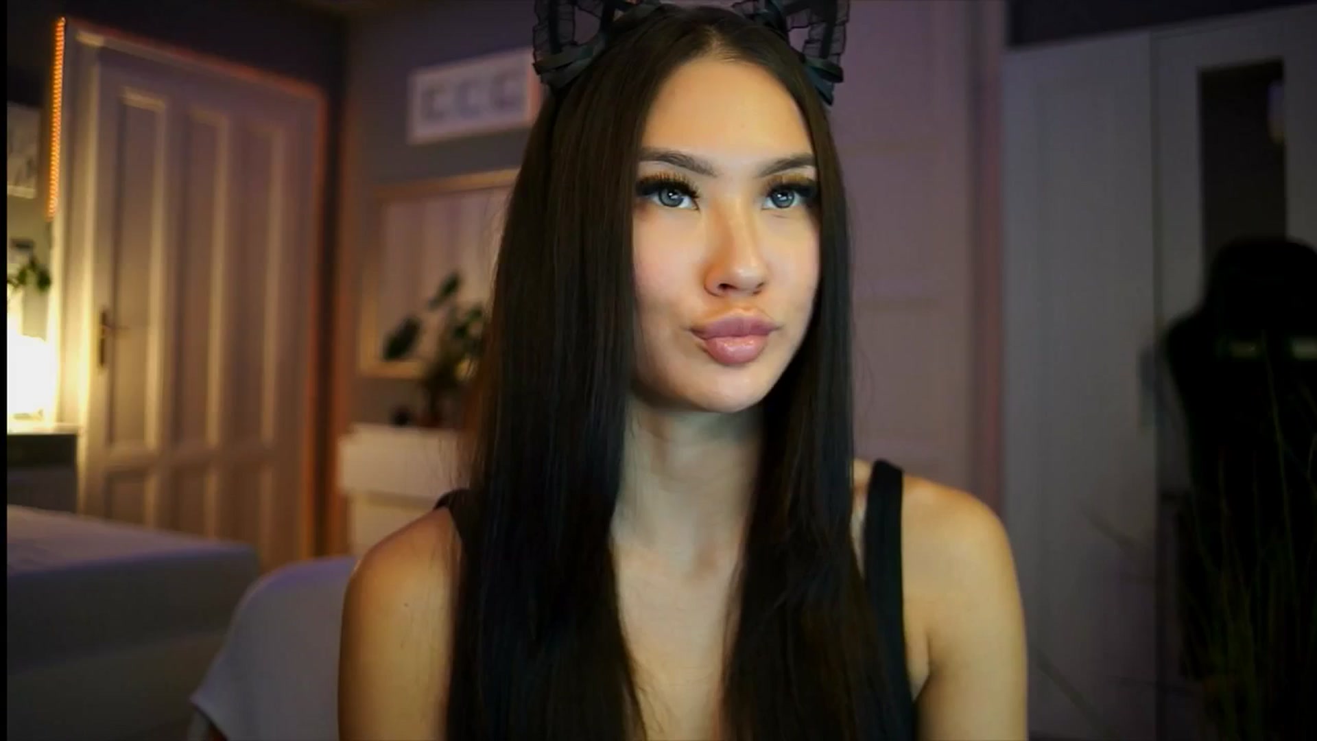 Gallery image thumbnail from MaiStream's myfreecams stream on, 01/06/2026, 22:18 image 5 of 20