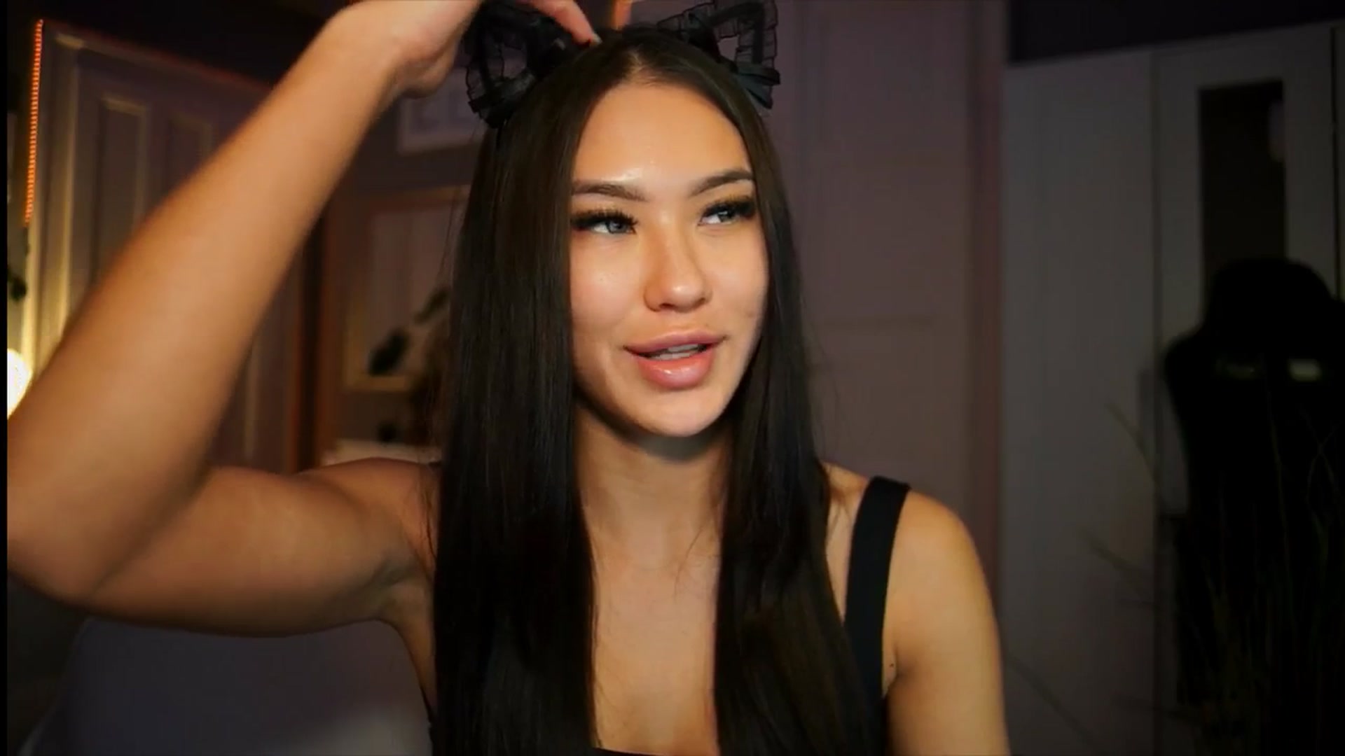 Gallery image thumbnail from MaiStream's myfreecams stream on, 01/06/2026, 23:15 image 5 of 20