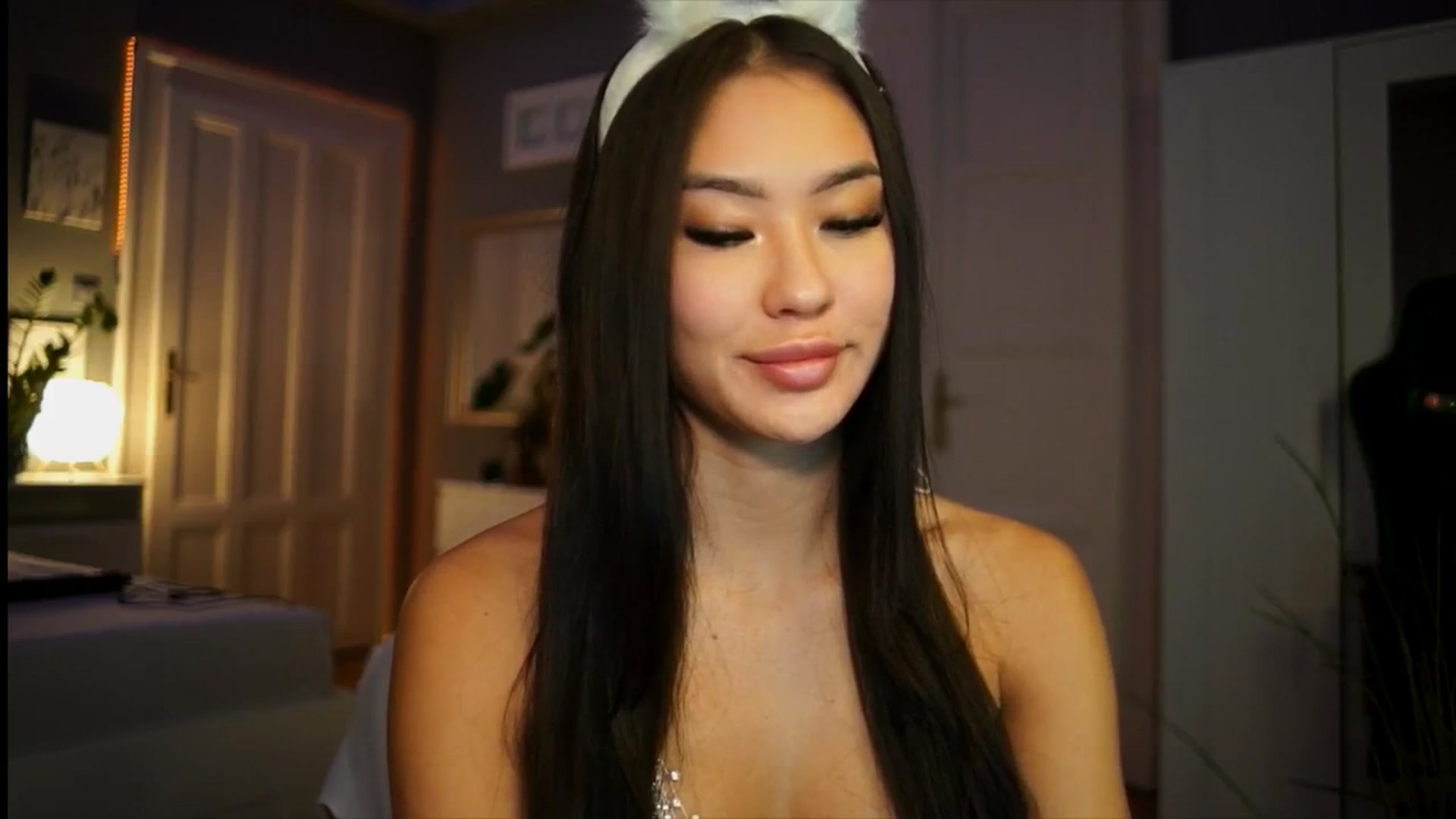 Gallery image thumbnail from MaiStream's myfreecams stream on, 01/07/2026, 22:46 image 13 of 20