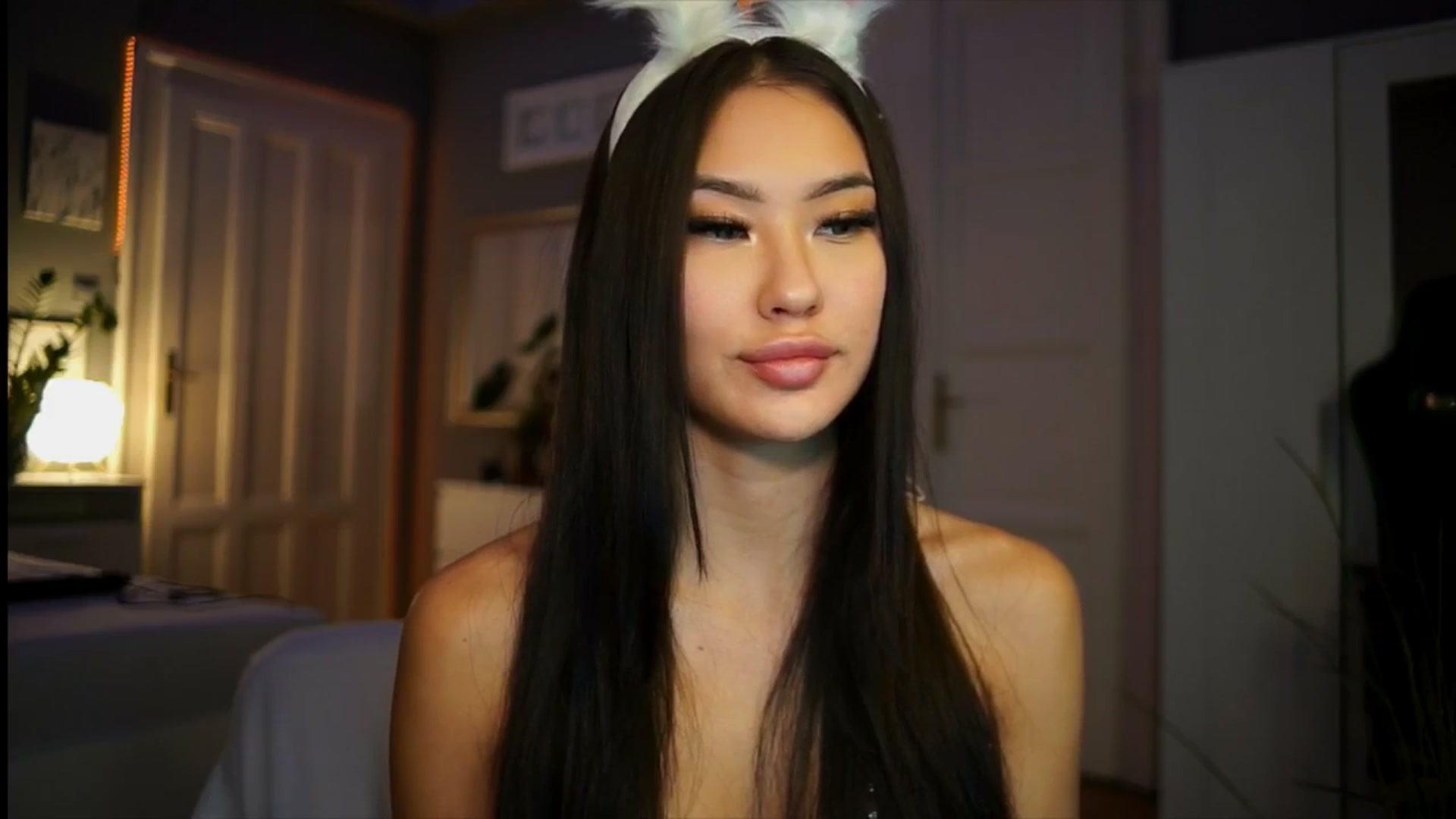 Gallery image thumbnail from MaiStream's myfreecams stream on, 01/07/2026, 22:46 image 14 of 20
