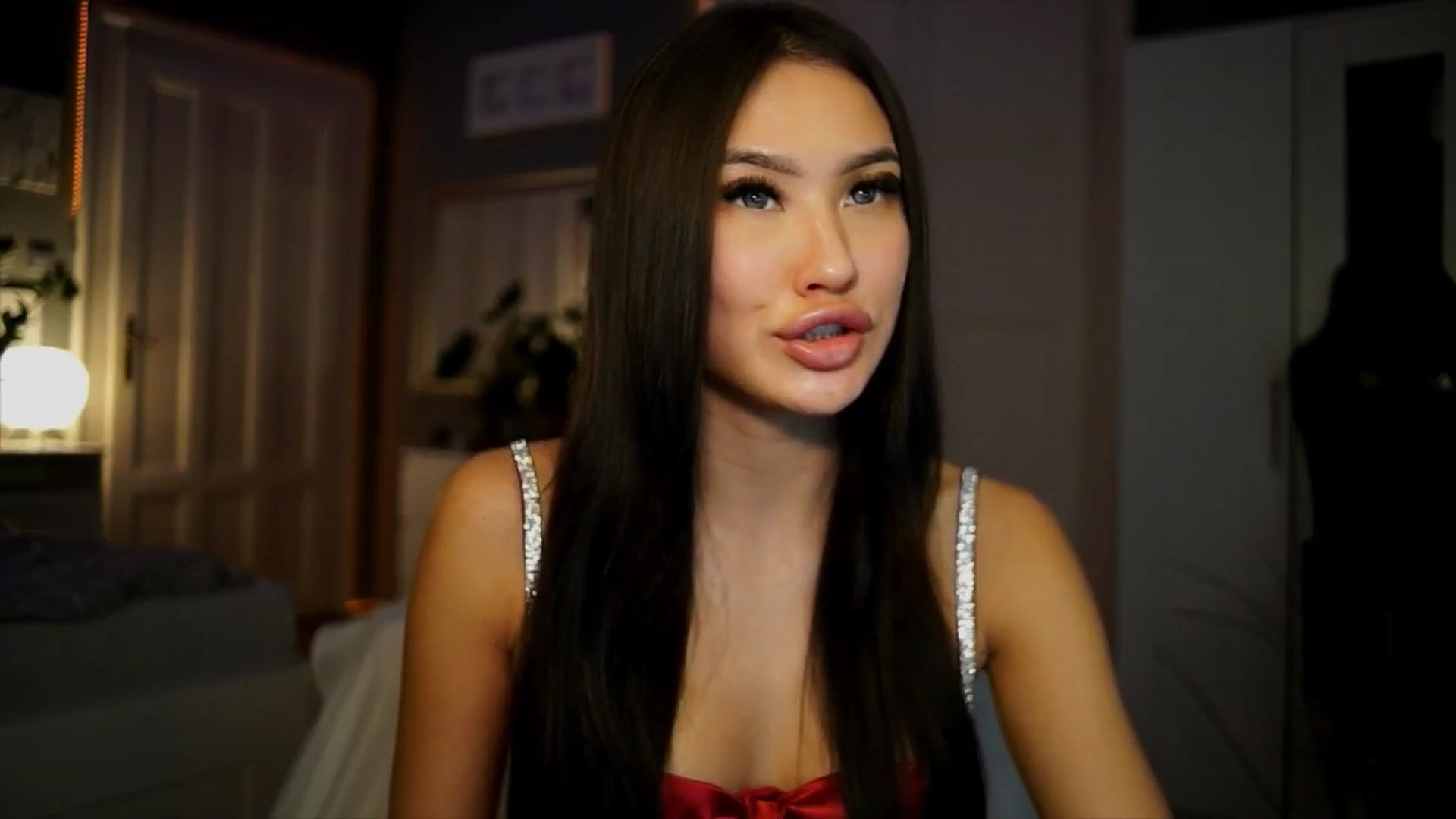 Gallery image thumbnail from MaiStream's myfreecams stream on, 01/10/2026, 22:16 image 12 of 20