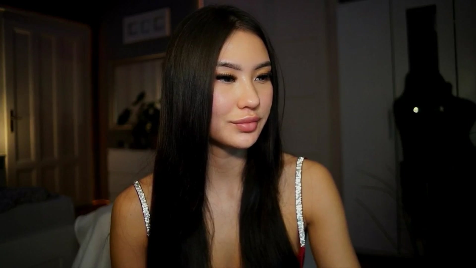 Gallery image thumbnail from MaiStream's myfreecams stream on, 01/10/2026, 22:16 image 10 of 20