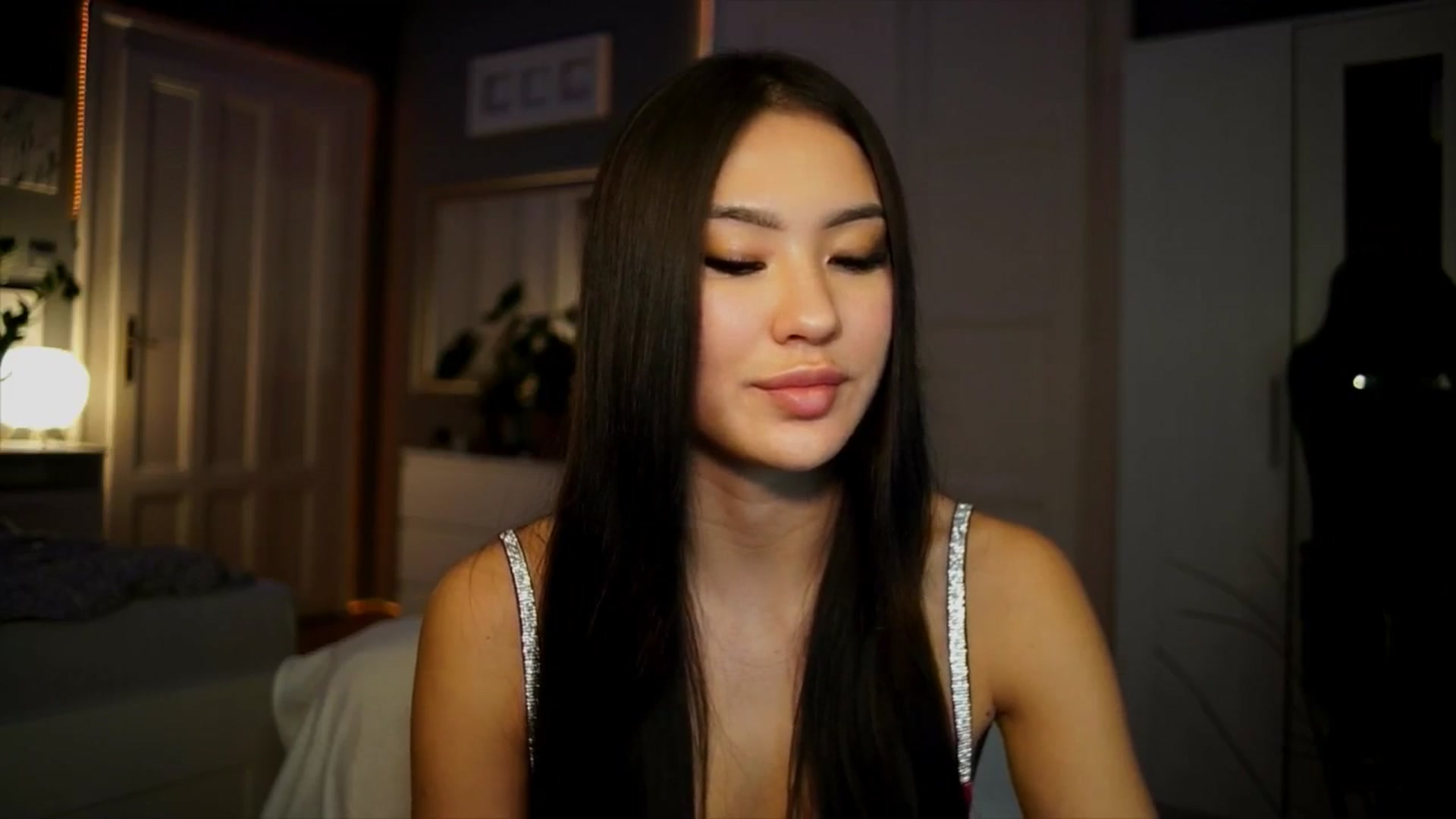 Gallery image thumbnail from MaiStream's myfreecams stream on, 01/10/2026, 22:16 image 15 of 20