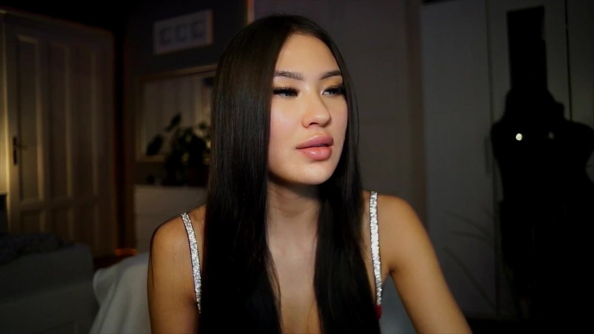 Gallery image thumbnail from MaiStream's myfreecams stream on, 01/10/2026, 22:16 image 9 of 20