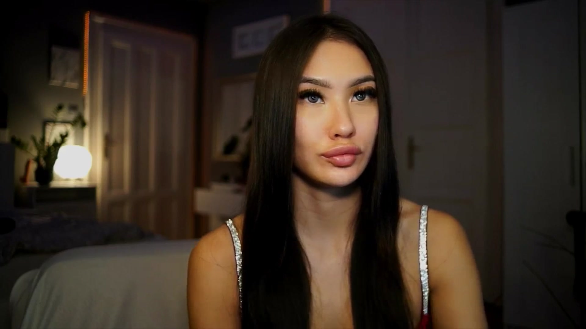 Gallery image thumbnail from MaiStream's myfreecams stream on, 01/10/2026, 23:43 image 19 of 20