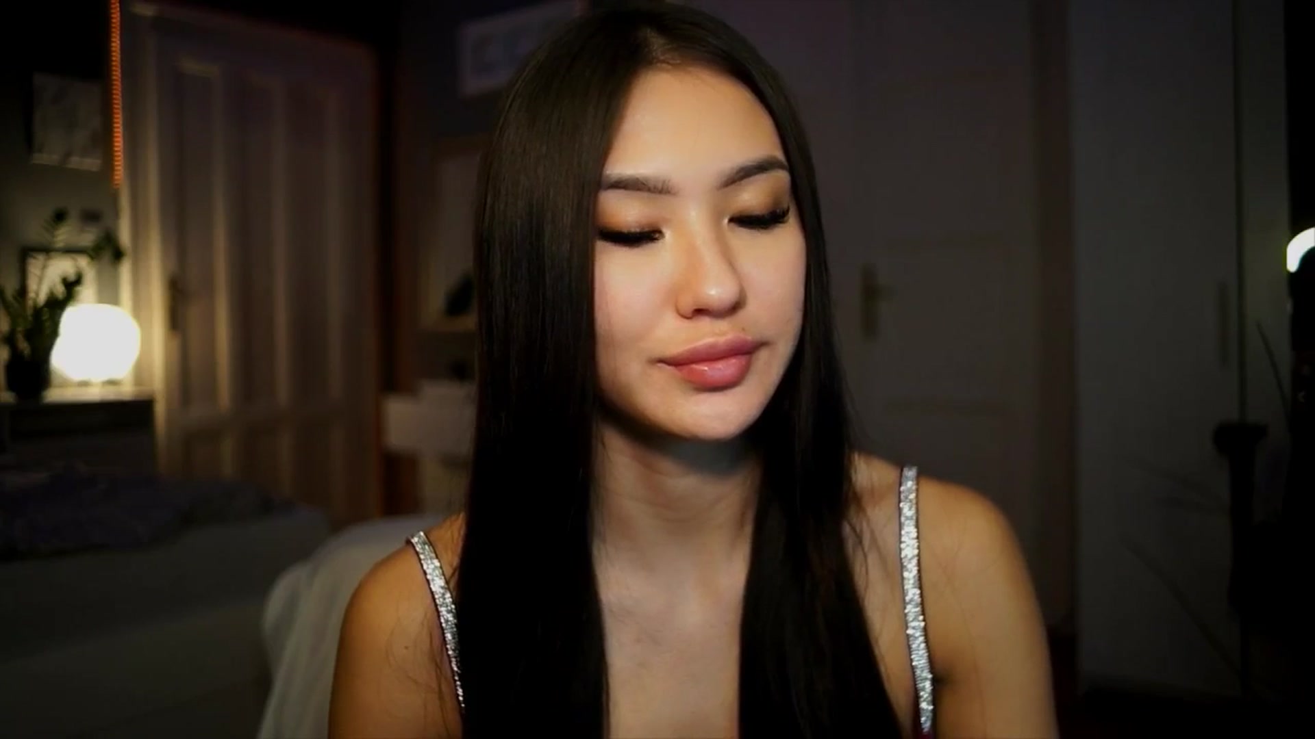 Gallery image thumbnail from MaiStream's myfreecams stream on, 01/11/2026, 02:12 image 12 of 20