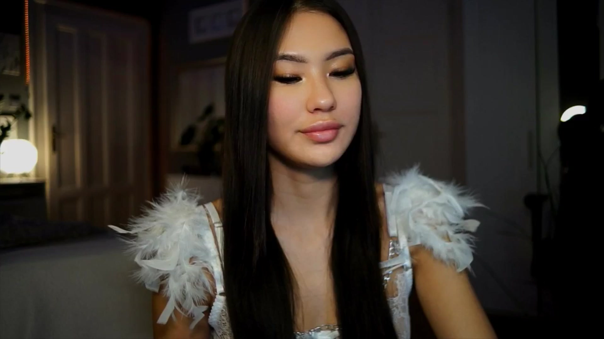 Gallery image thumbnail from MaiStream's myfreecams stream on, 01/12/2026, 24:54 image 5 of 20