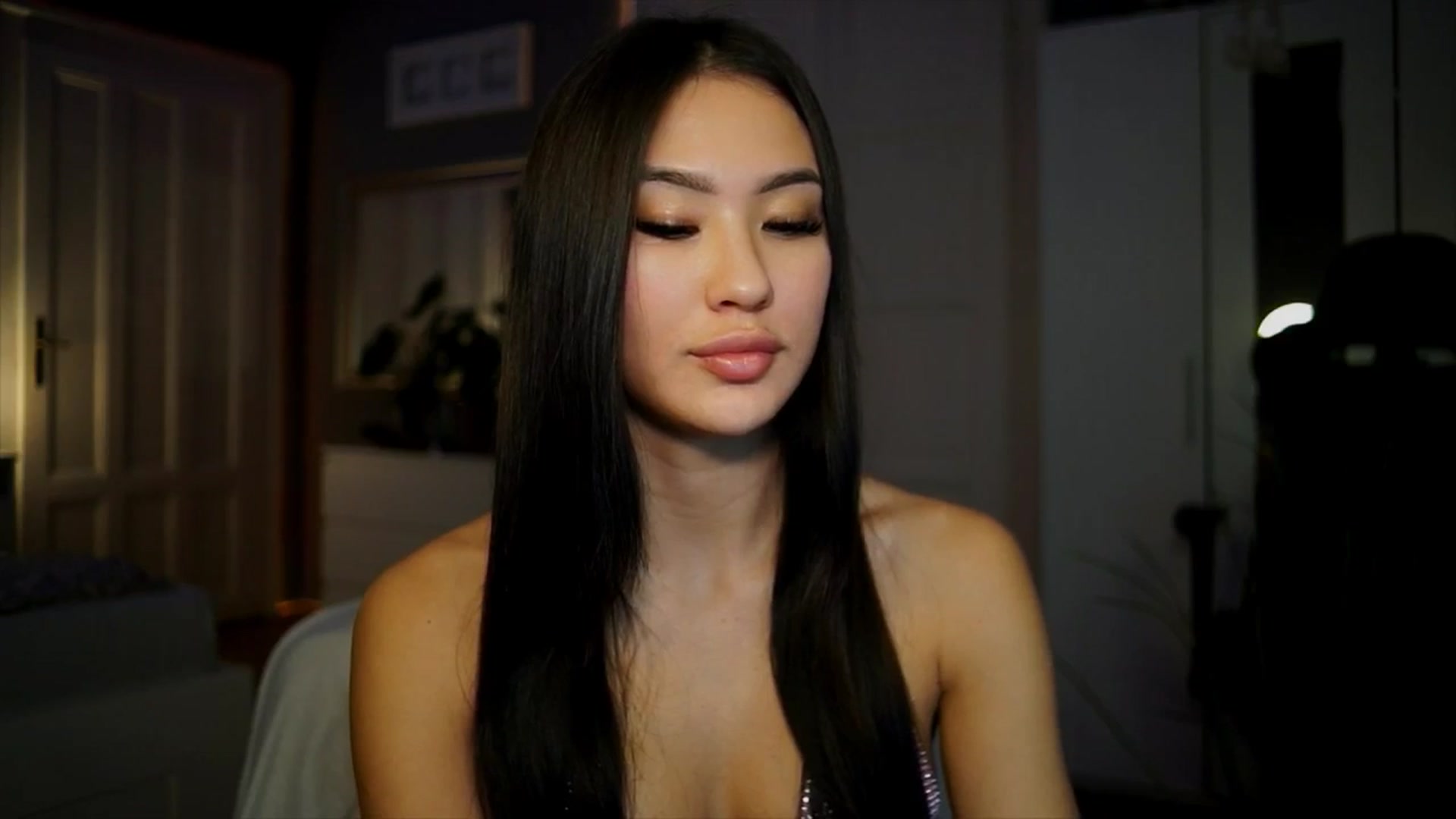 Gallery image thumbnail from MaiStream's myfreecams stream on, 01/12/2026, 22:12 image 4 of 20
