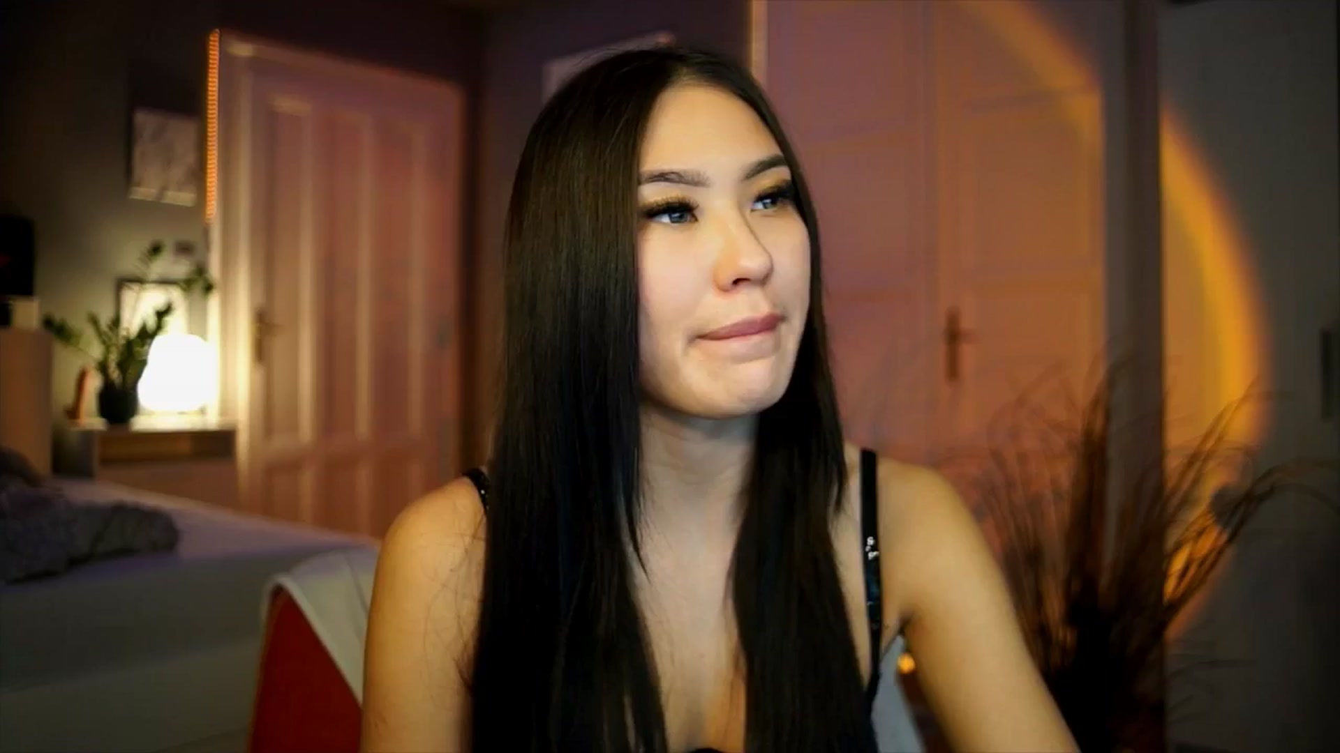 Gallery image thumbnail from MaiStream's myfreecams stream on, 01/14/2026, 21:09 image 1 of 20