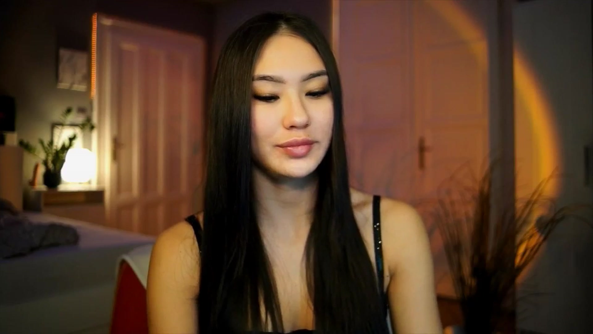 Gallery image thumbnail from MaiStream's myfreecams stream on, 01/14/2026, 21:09 image 4 of 20