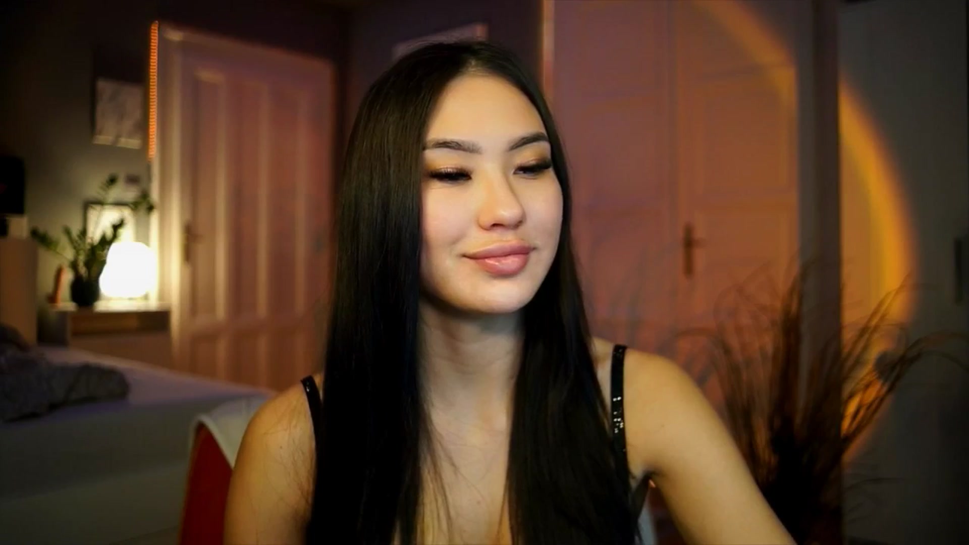 Gallery image thumbnail from MaiStream's myfreecams stream on, 01/14/2026, 21:09 image 19 of 20