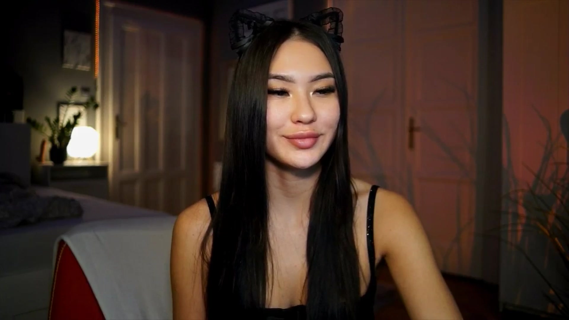 Gallery image thumbnail from MaiStream's myfreecams stream on, 01/15/2026, 01:07 image 14 of 20