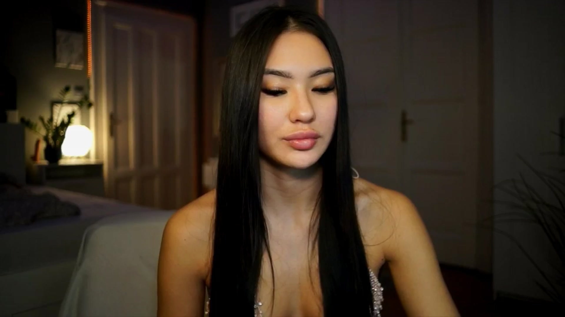 Gallery image thumbnail from MaiStream's myfreecams stream on, 01/15/2026, 23:09 image 16 of 20