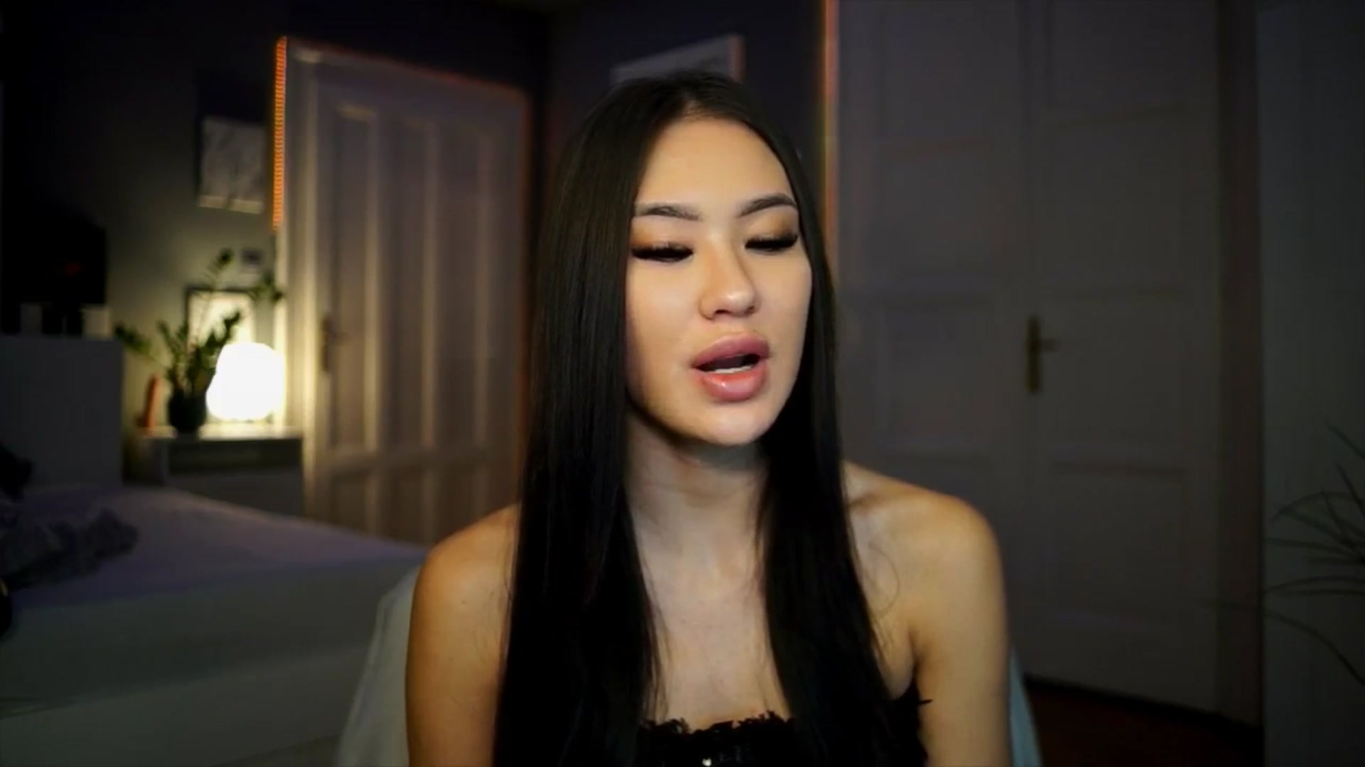 Gallery image thumbnail from MaiStream's myfreecams stream on, 01/17/2026, 24:30 image 5 of 20