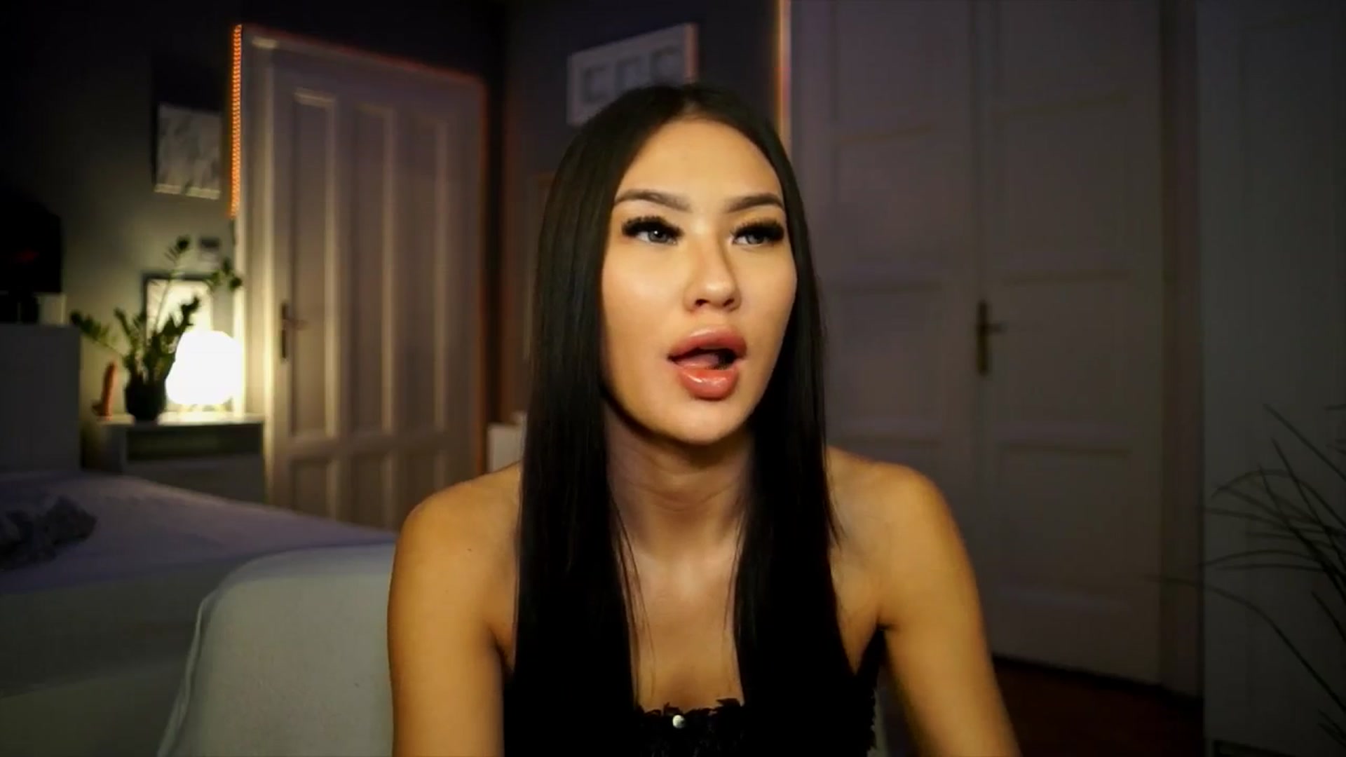 Gallery image thumbnail from MaiStream's myfreecams stream on, 01/17/2026, 24:30 image 9 of 20