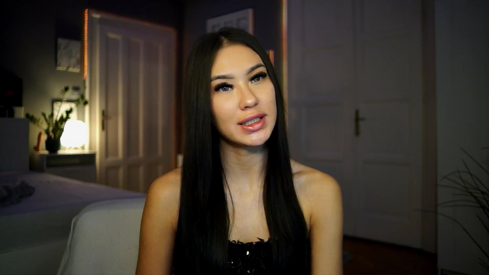 Gallery image thumbnail from MaiStream's myfreecams stream on, 01/17/2026, 24:30 image 10 of 20