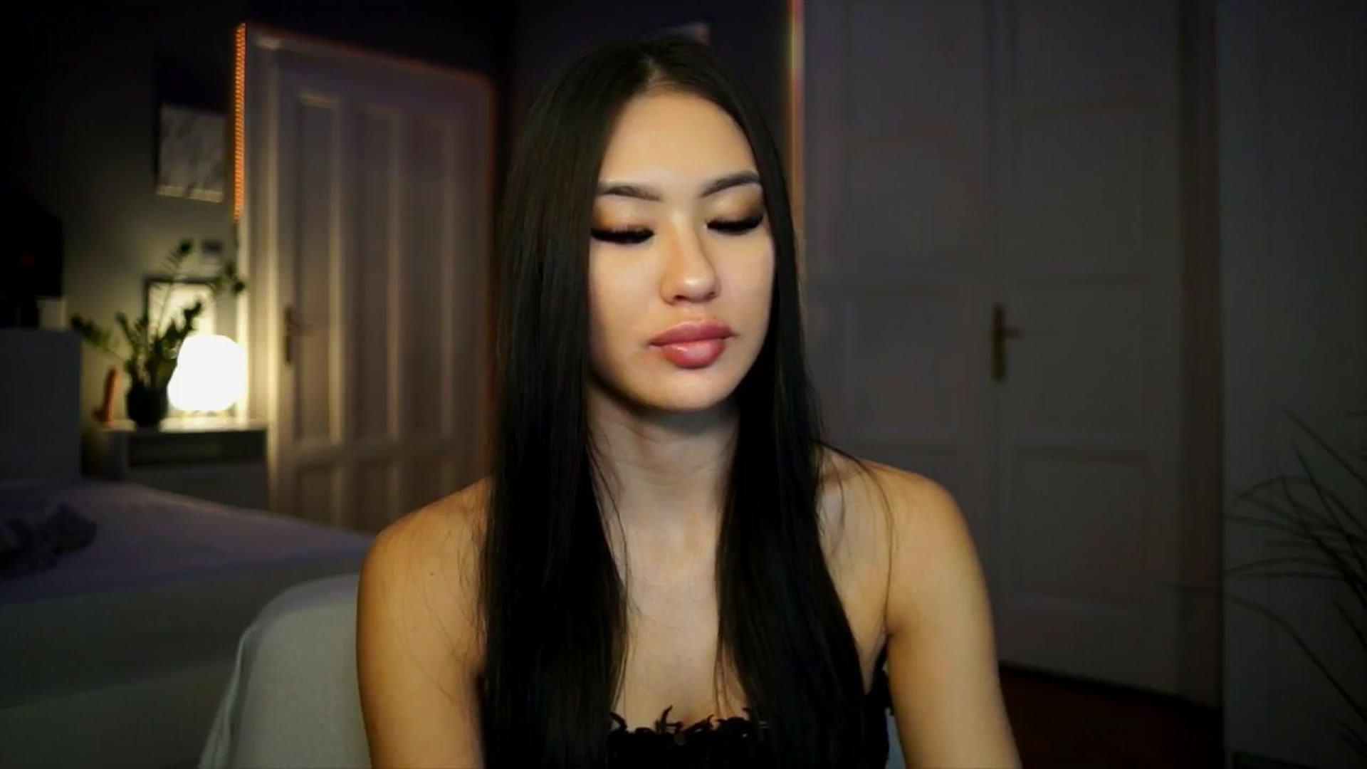Gallery image thumbnail from MaiStream's myfreecams stream on, 01/17/2026, 24:30 image 14 of 20