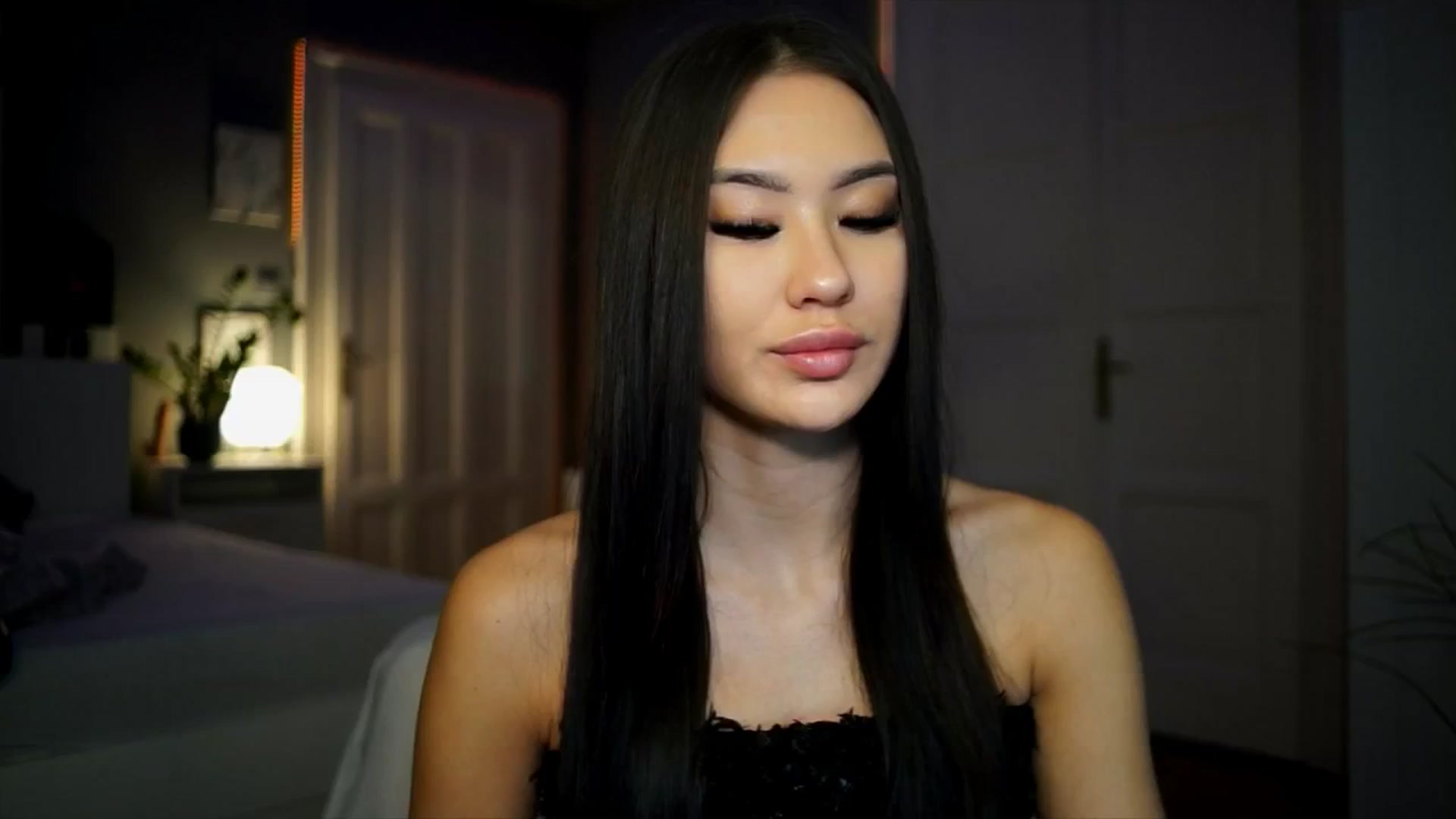 Gallery image thumbnail from MaiStream's myfreecams stream on, 01/17/2026, 24:30 image 1 of 20