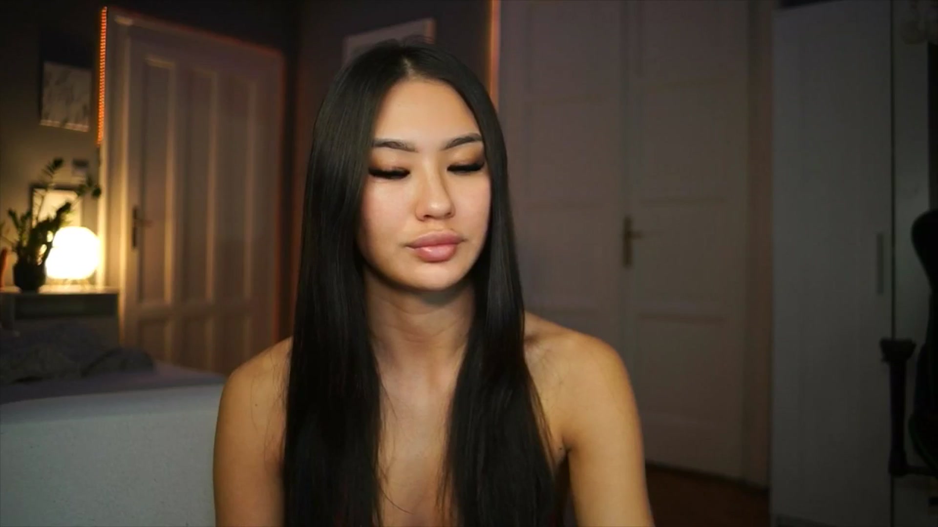 Gallery image thumbnail from MaiStream's myfreecams stream on, 01/18/2026, 22:14 image 20 of 20