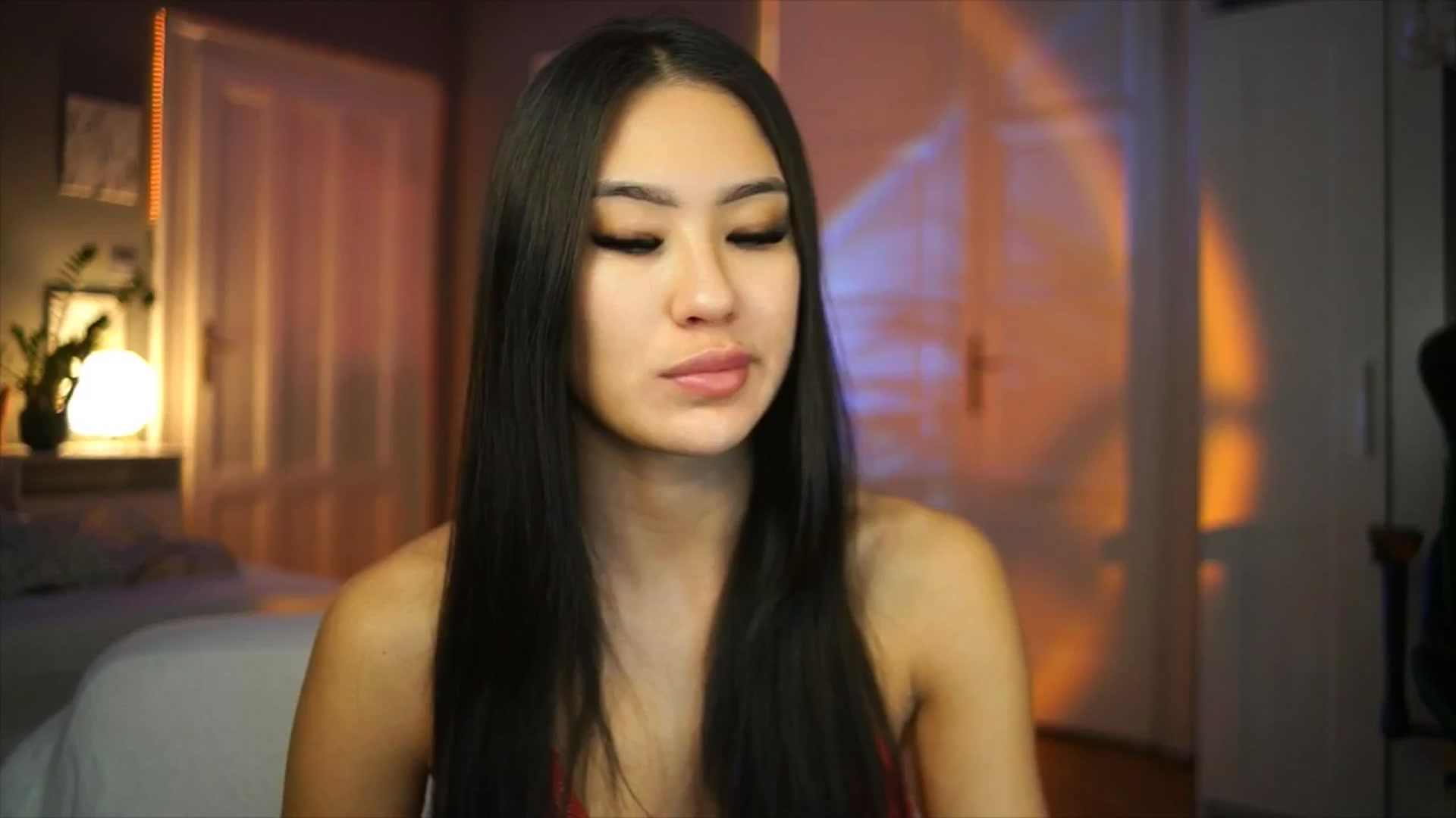 Gallery image thumbnail from MaiStream's myfreecams stream on, 01/18/2026, 22:14 image 1 of 20