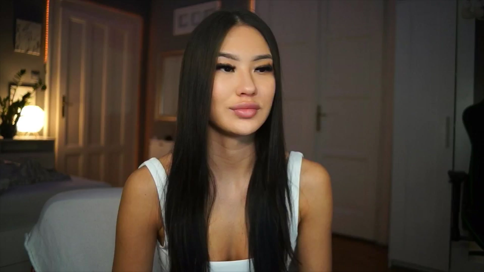 Gallery image thumbnail from MaiStream's myfreecams stream on, 01/20/2026, 21:28 image 7 of 20