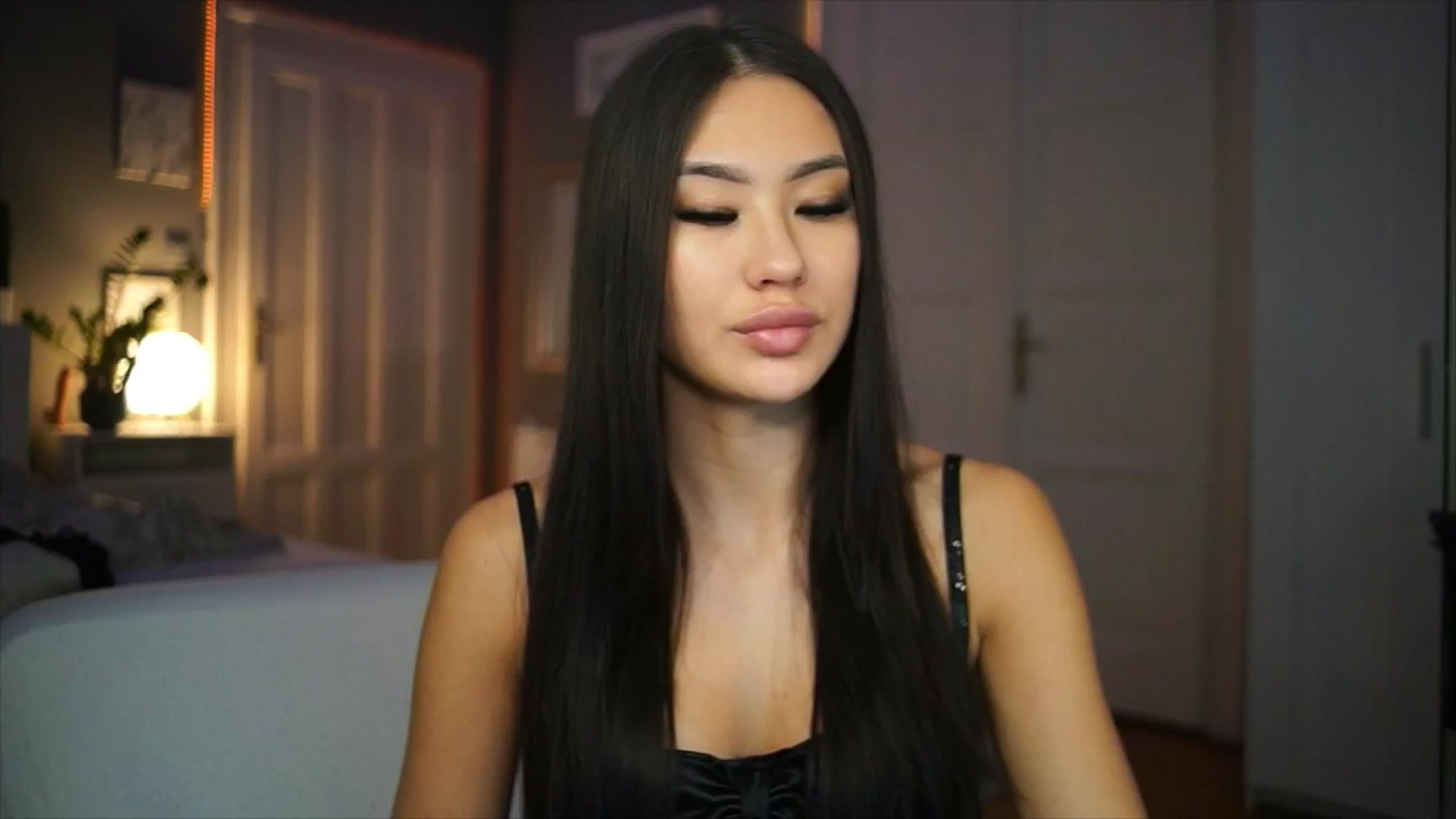 Gallery image thumbnail from MaiStream's myfreecams stream on, 01/20/2026, 22:36 image 10 of 20