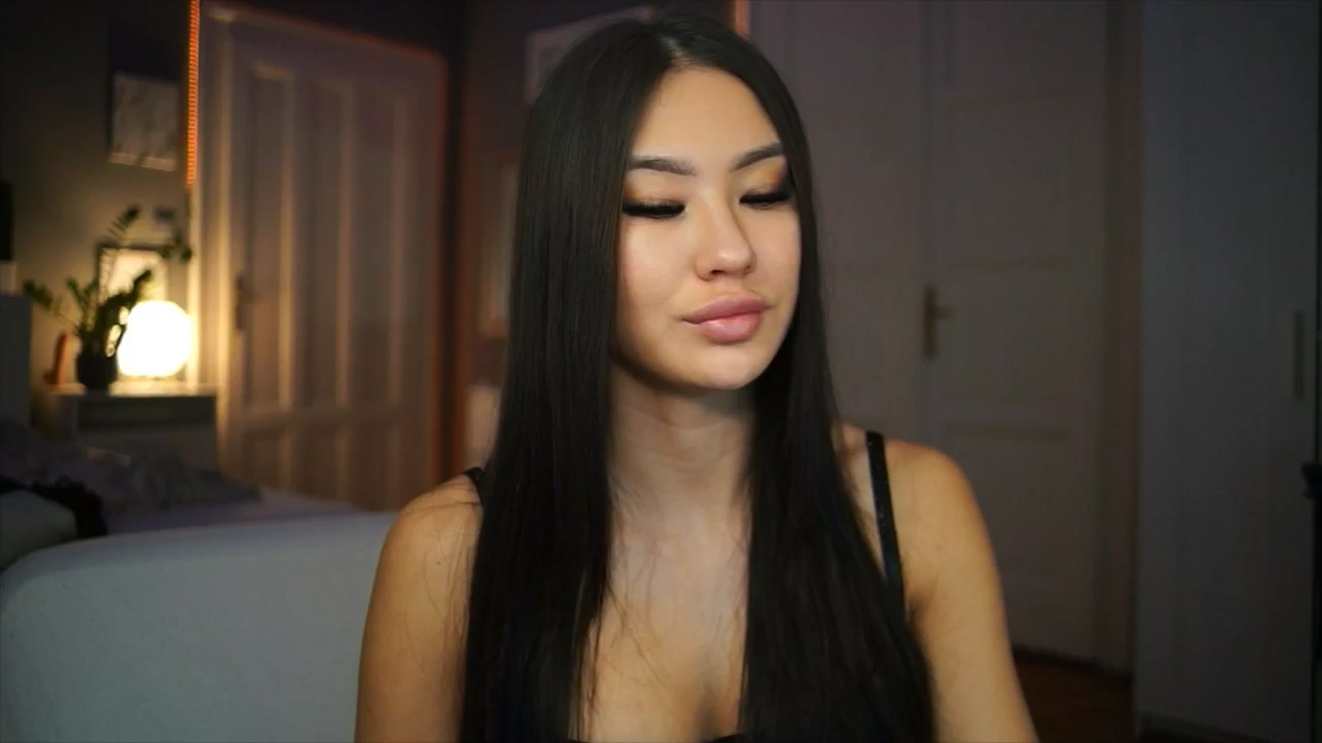Gallery image thumbnail from MaiStream's myfreecams stream on, 01/20/2026, 22:36 image 4 of 20