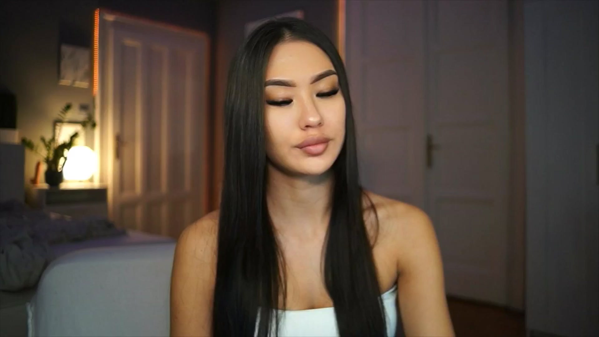 Gallery image thumbnail from MaiStream's myfreecams stream on, 01/21/2026, 22:00 image 8 of 20